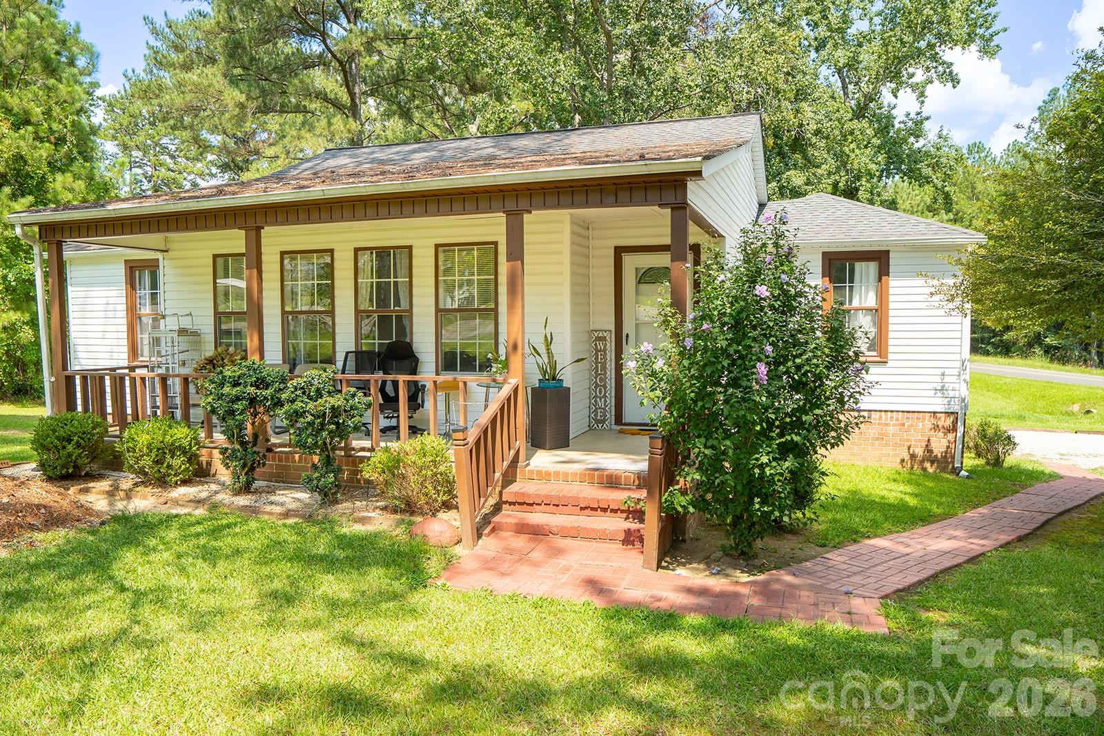 1929 John Everall Road Property Photo 16
