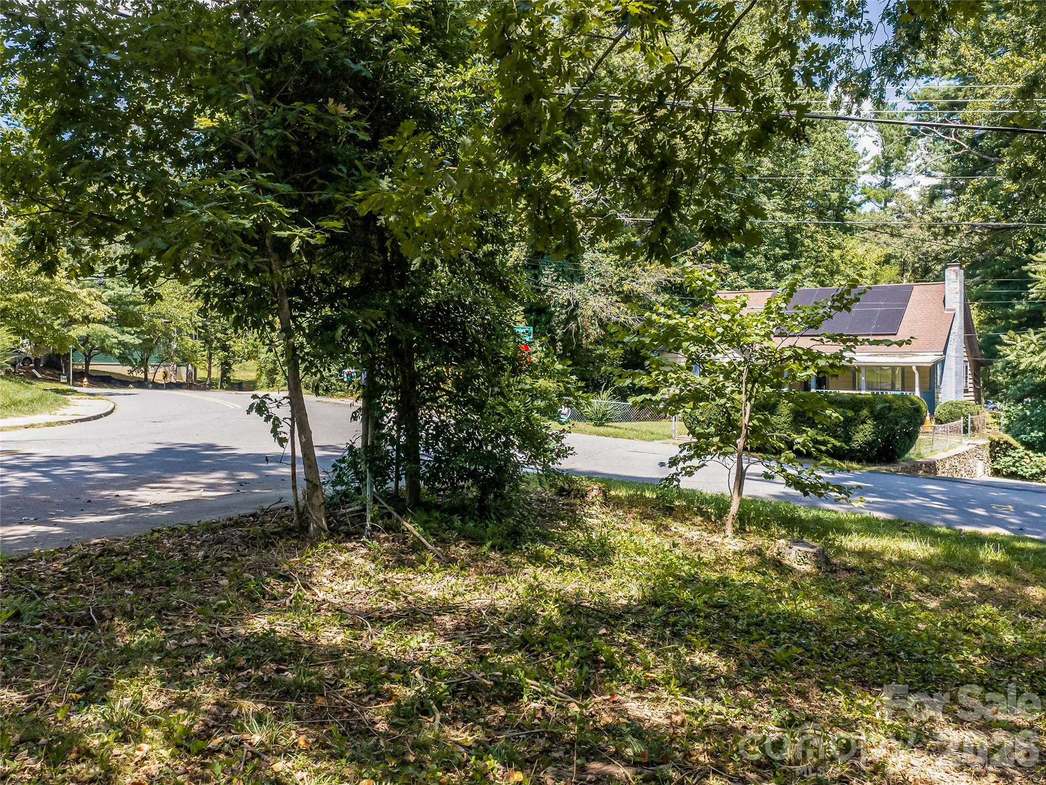 145 Kenilworth Road Property Photo 6