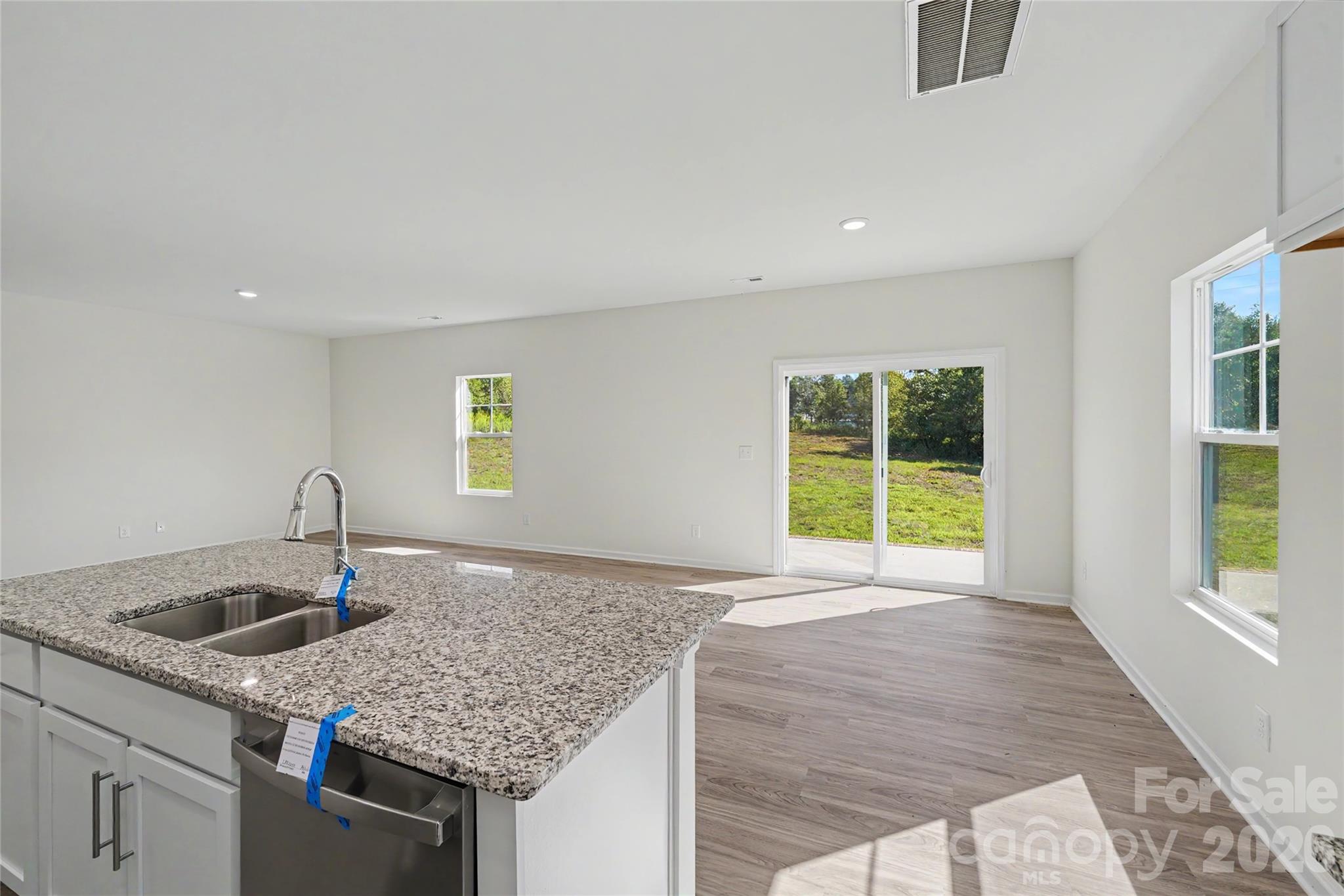 405 Webb Road Property Photo 17
