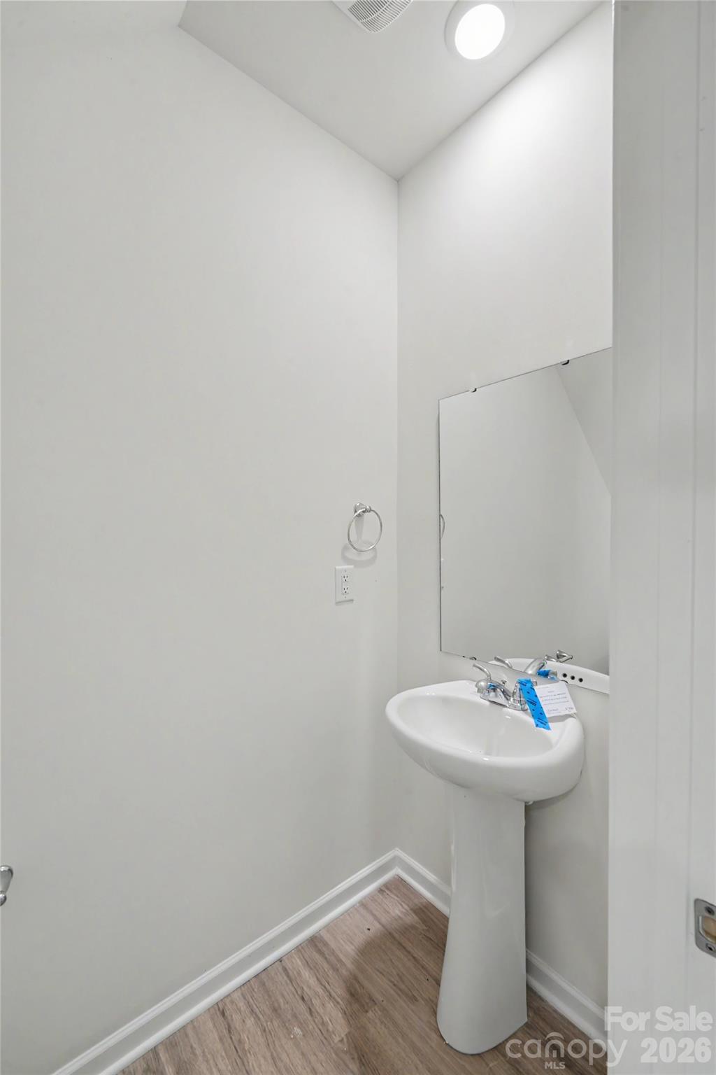 405 Webb Road Property Photo 21