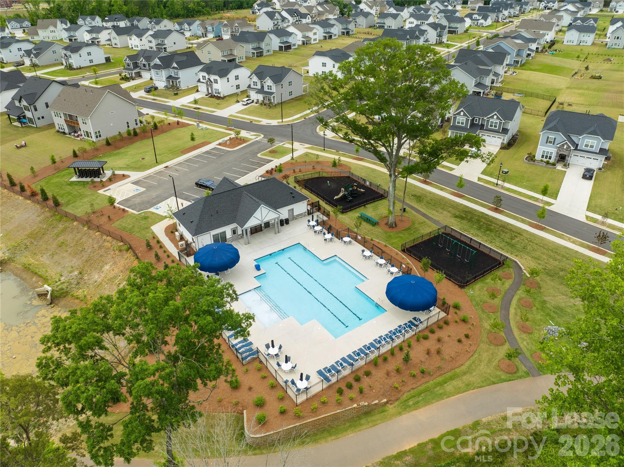 4422608 Property Photo 45