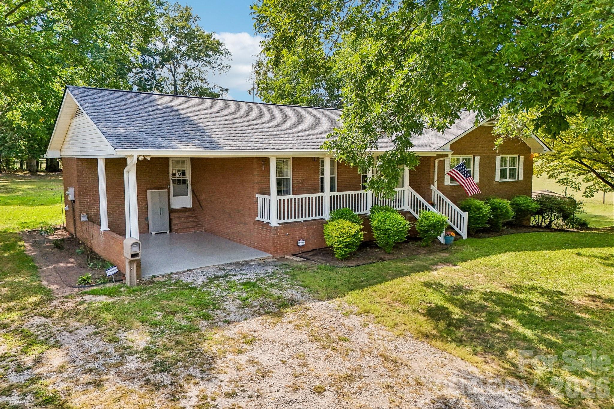 442 Patrick Road Property Photo 3