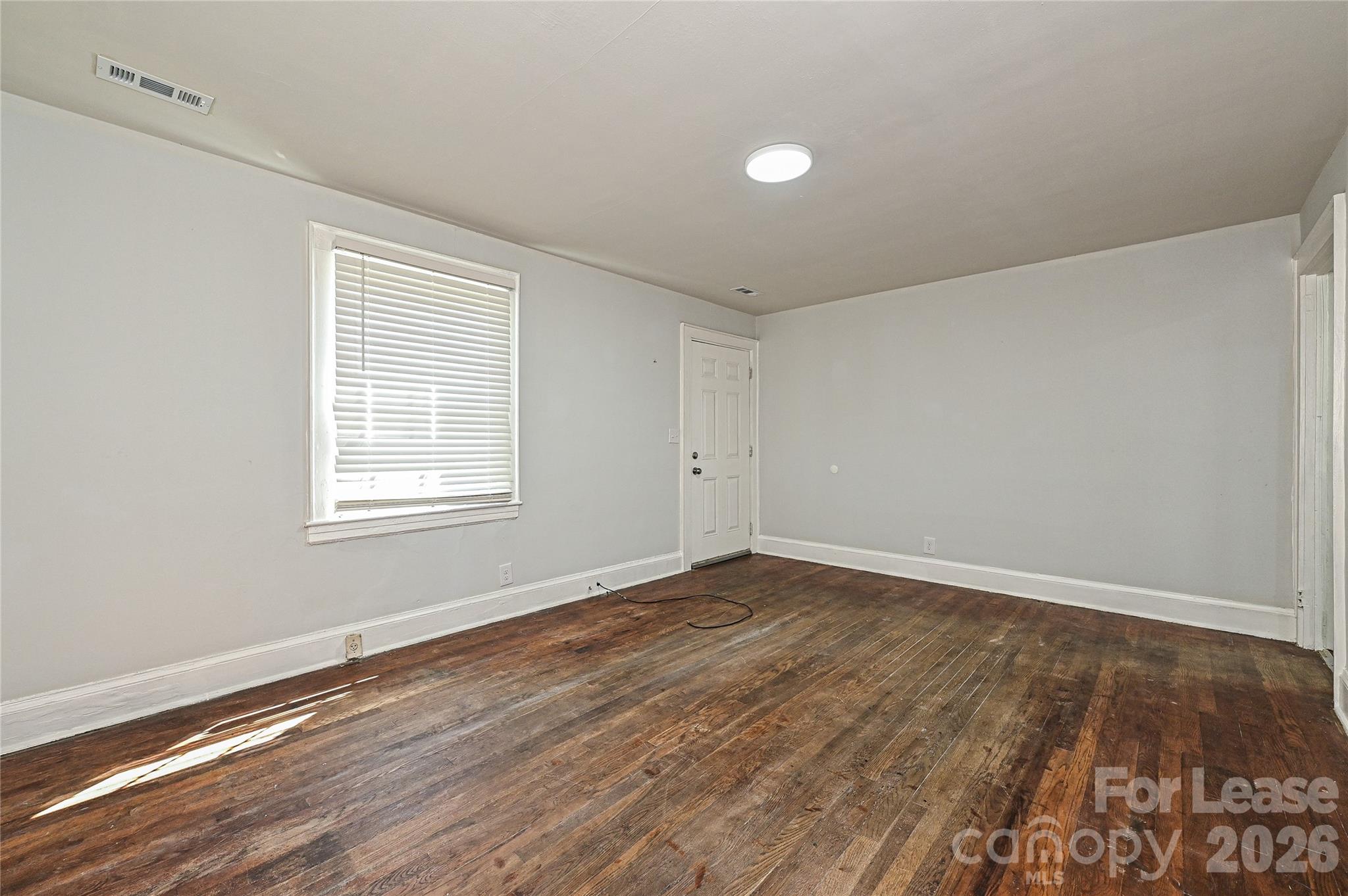 415 Norris Avenue Property Photo 6