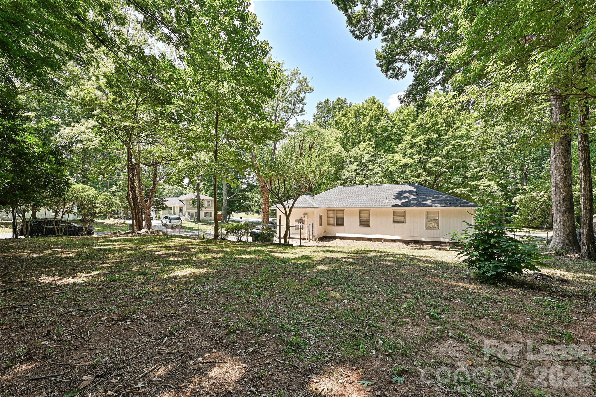 5121 Farm Pond Lane Property Photo 24