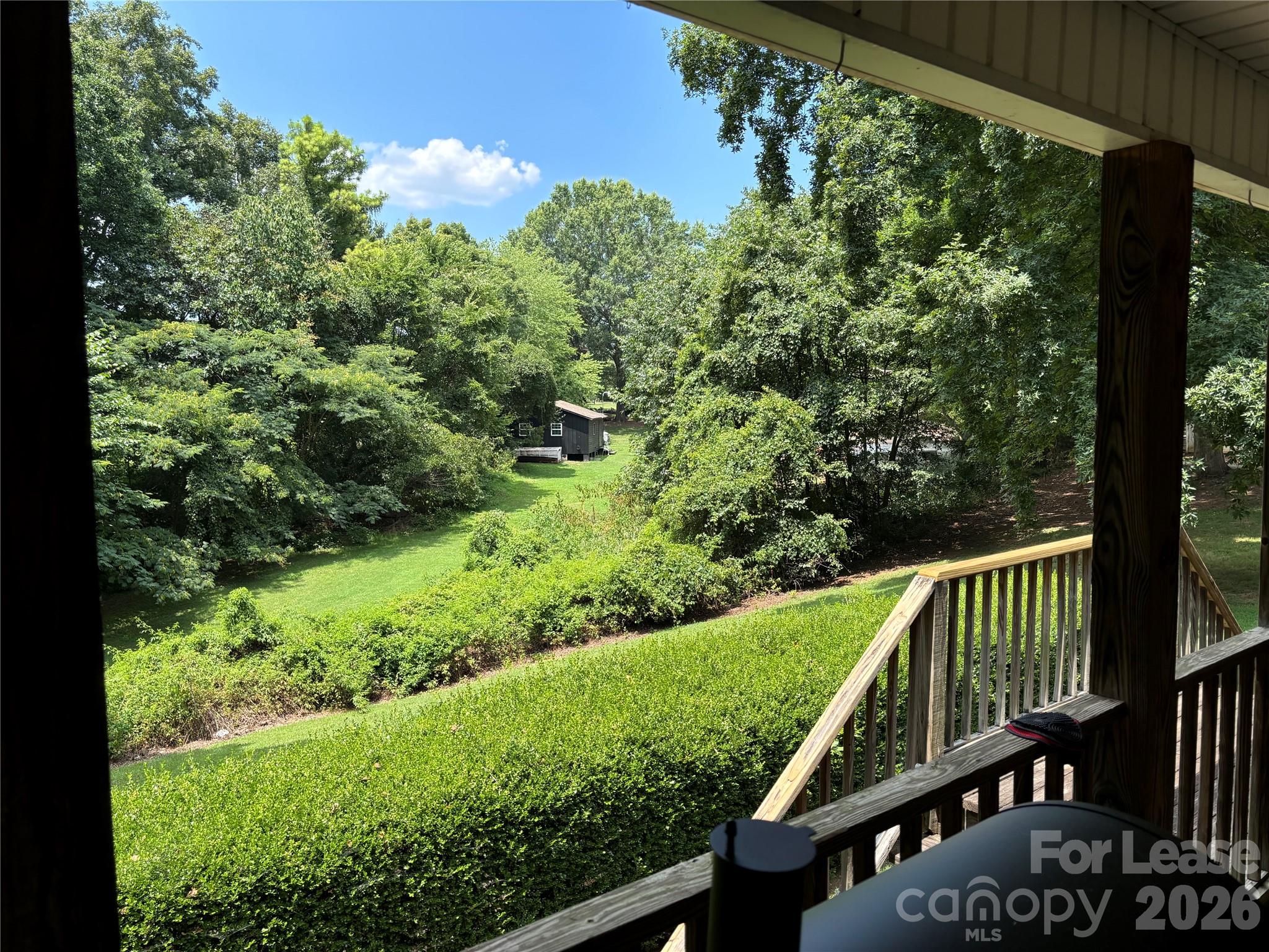 276 Isle Of Pines Road B Property Photo 1