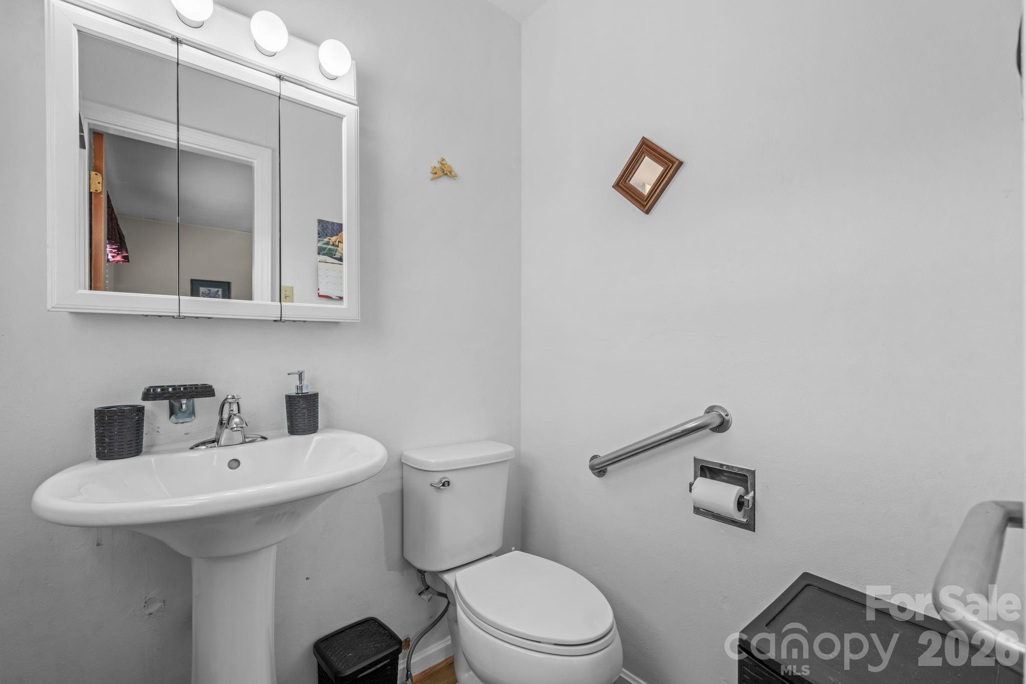 402 Dogwood Drive Property Photo 18