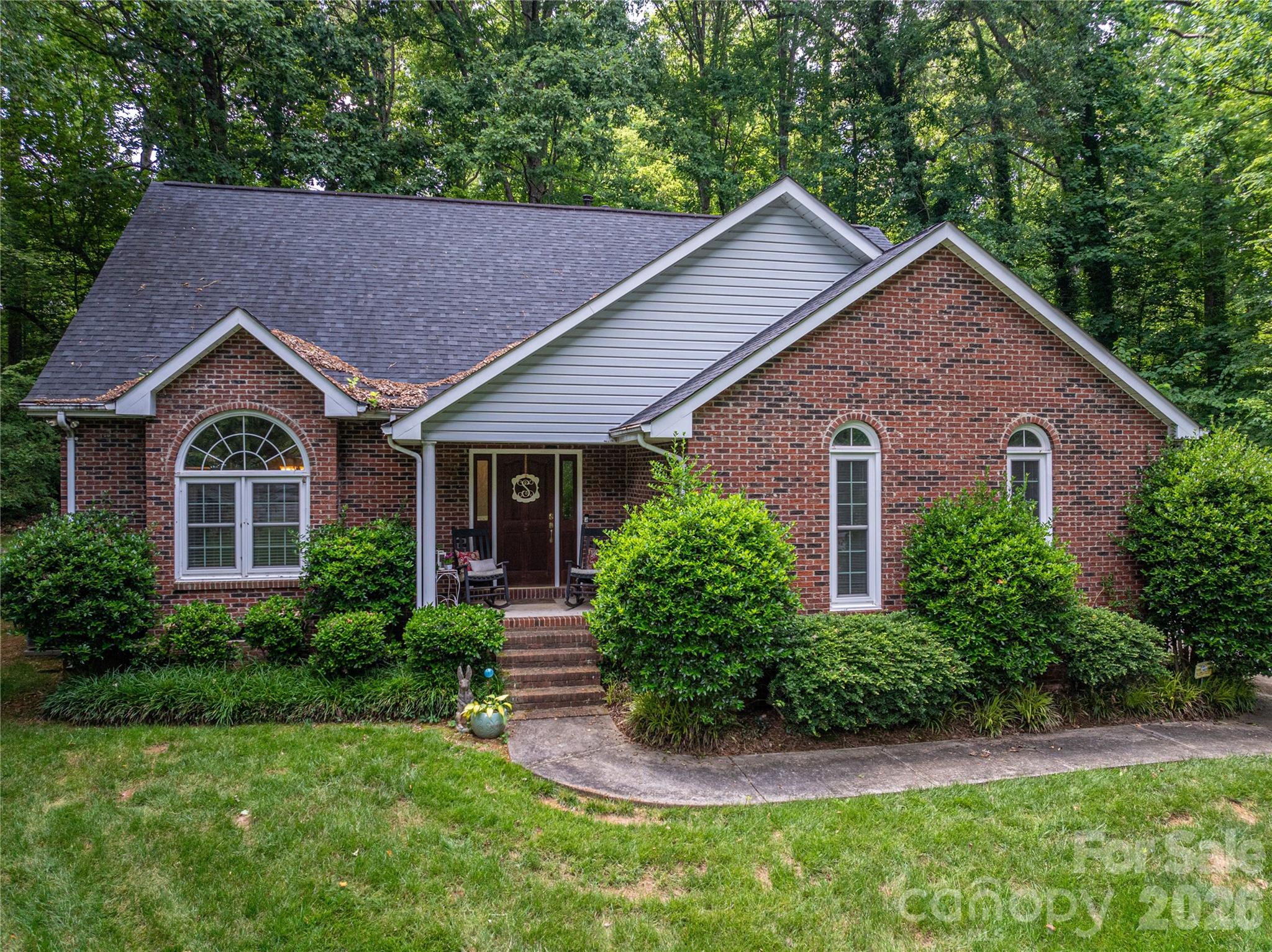 645 Deerfield Drive Property Photo 1