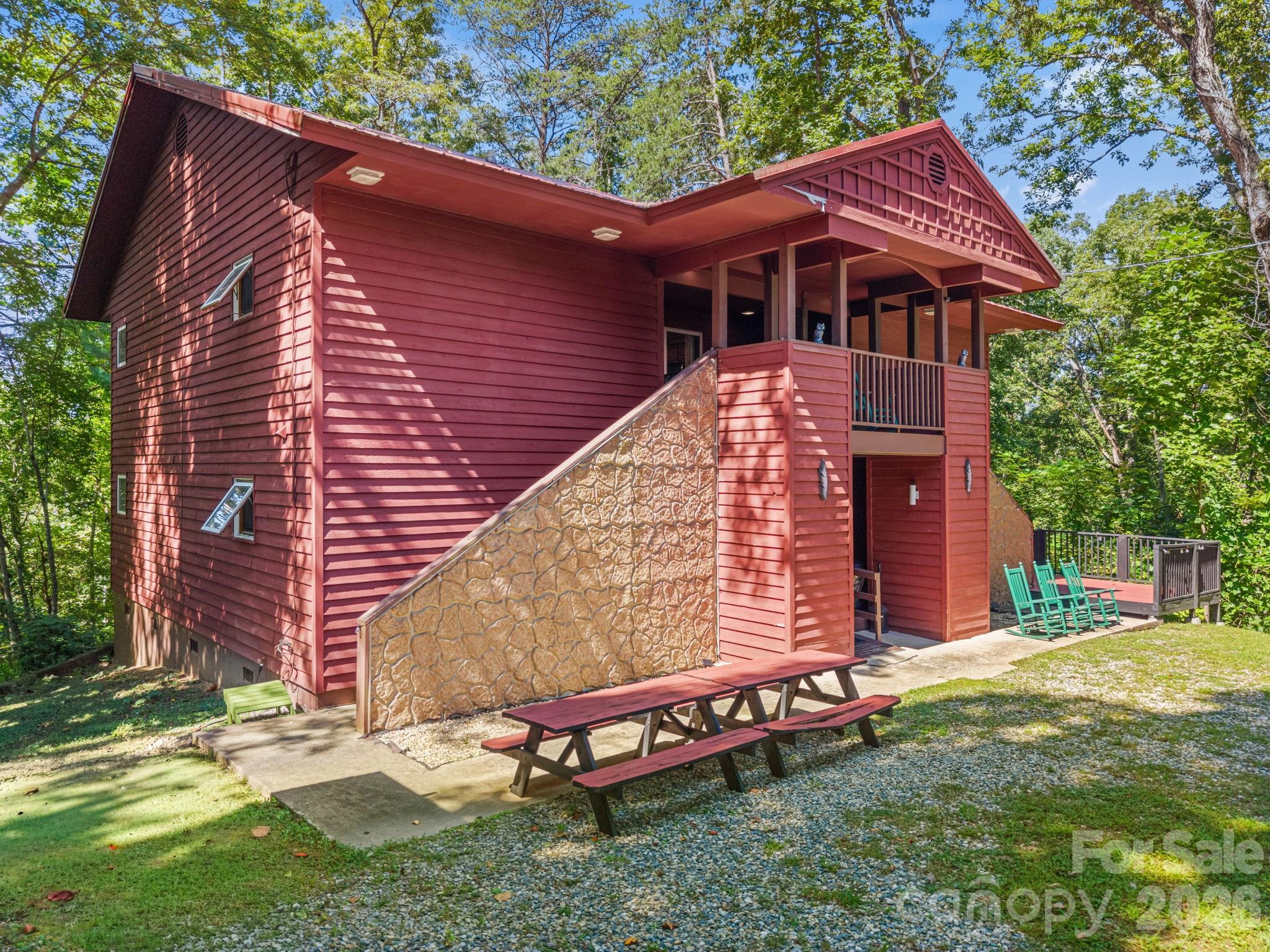 55 Observation Point Road Property Photo 3