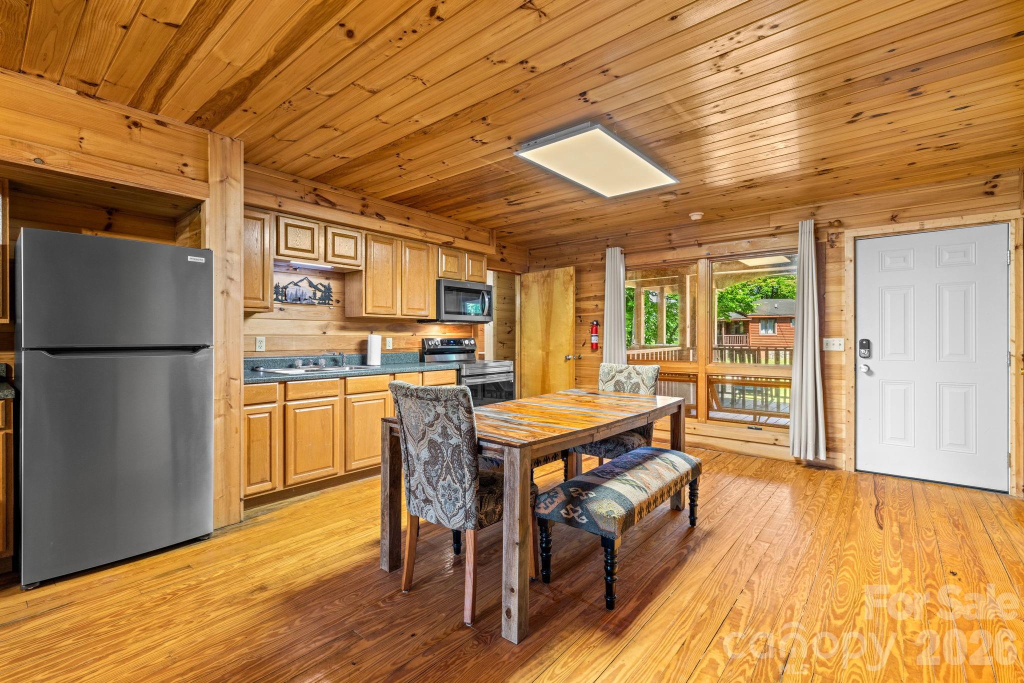 55 Observation Point Road Property Photo 13