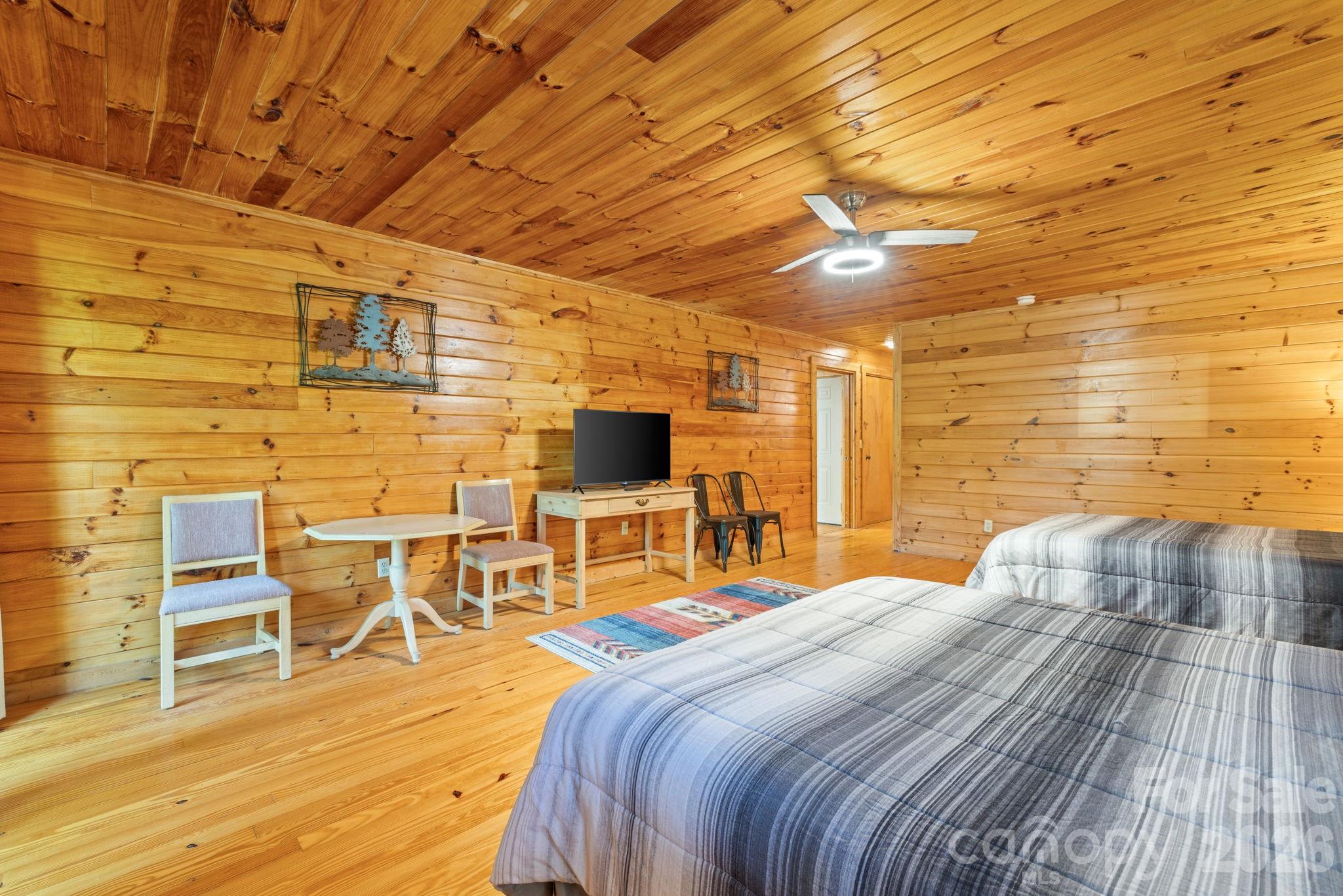 55 Observation Point Road Property Photo 30