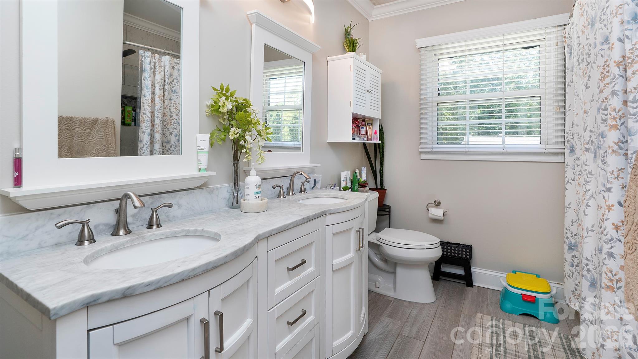 717 Pilgrim Forest Drive Property Photo 20