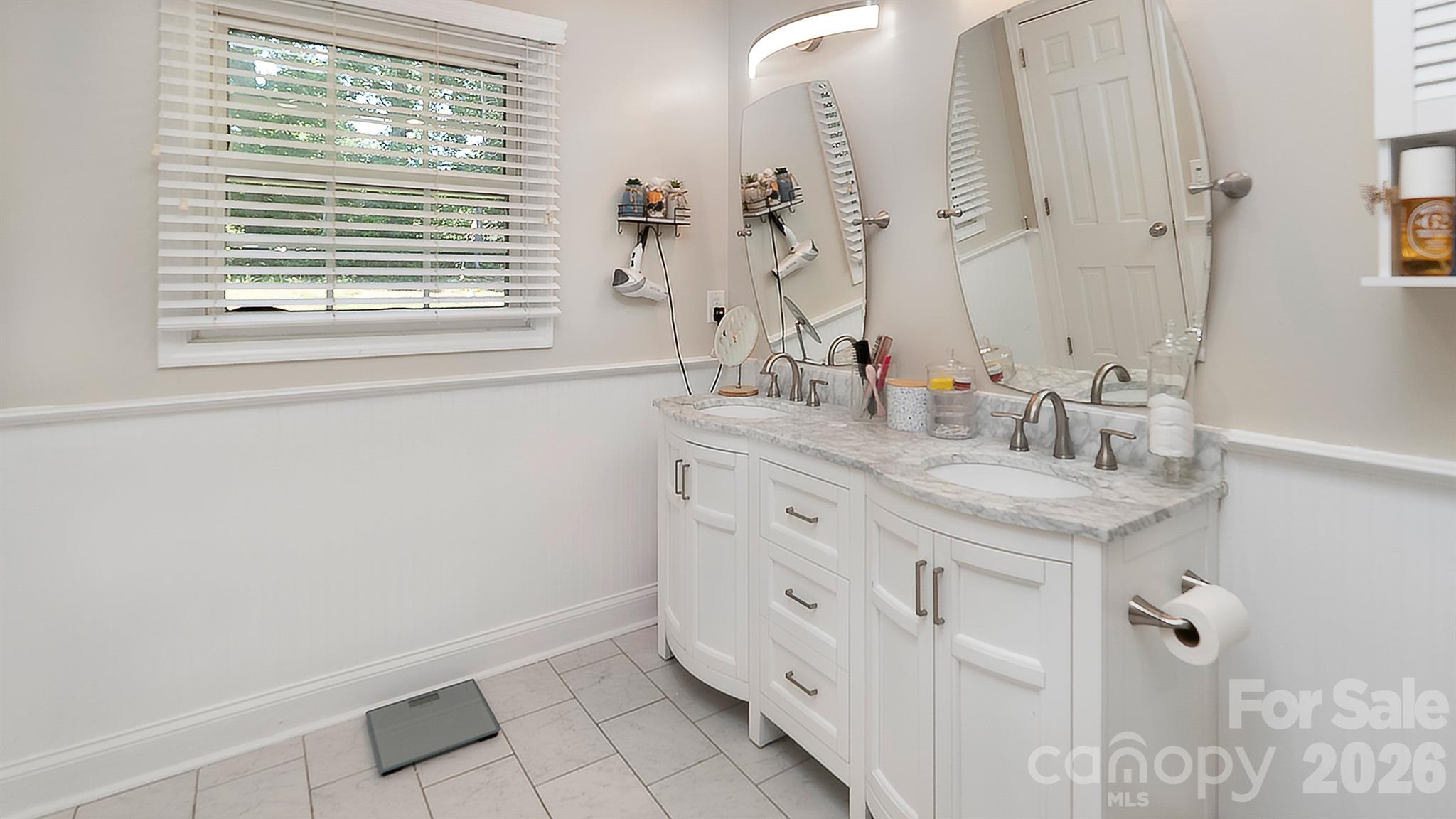 717 Pilgrim Forest Drive Property Photo 23