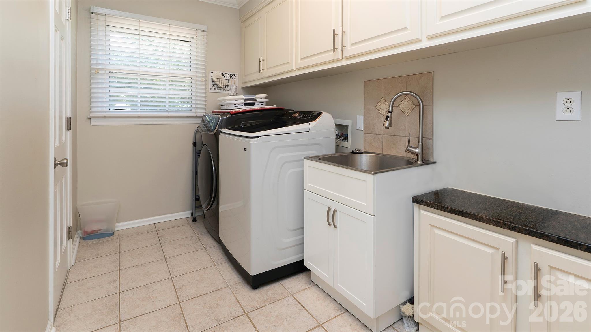 717 Pilgrim Forest Drive Property Photo 26