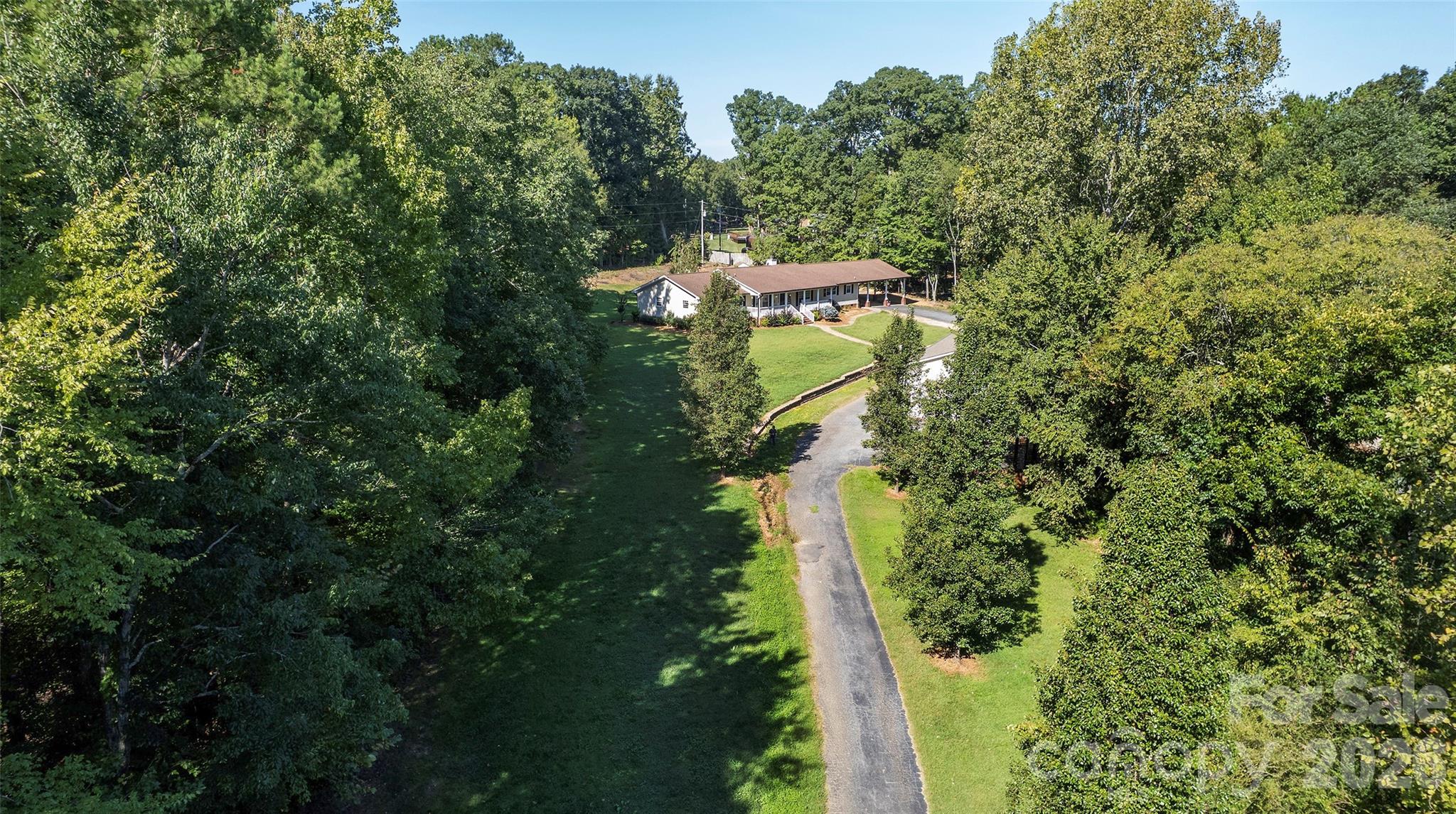 717 Pilgrim Forest Drive Property Photo 33