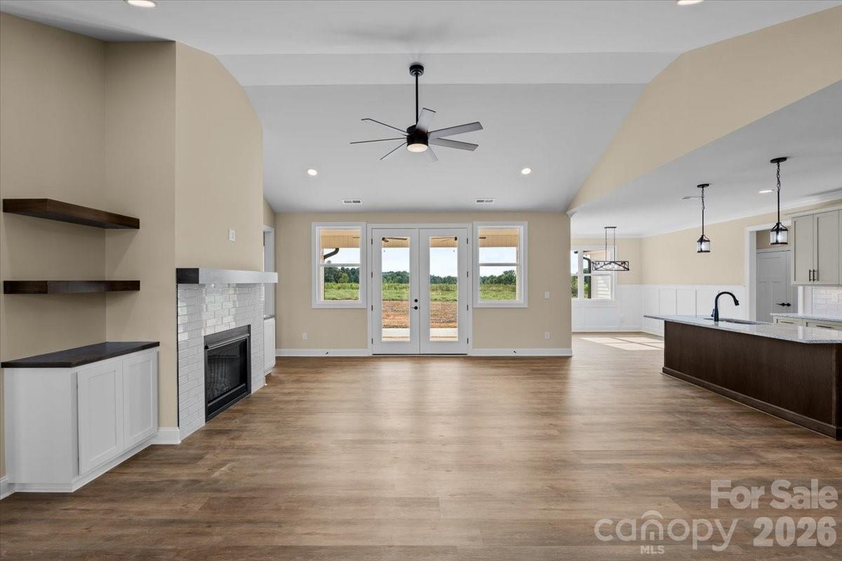 132 Greenhill Road Property Photo 5