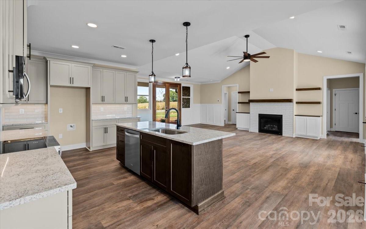 132 Greenhill Road Property Photo 17