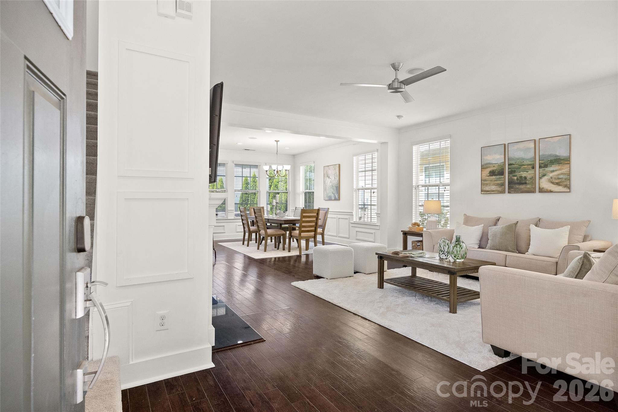 2411 Double Oaks Road Property Photo 6