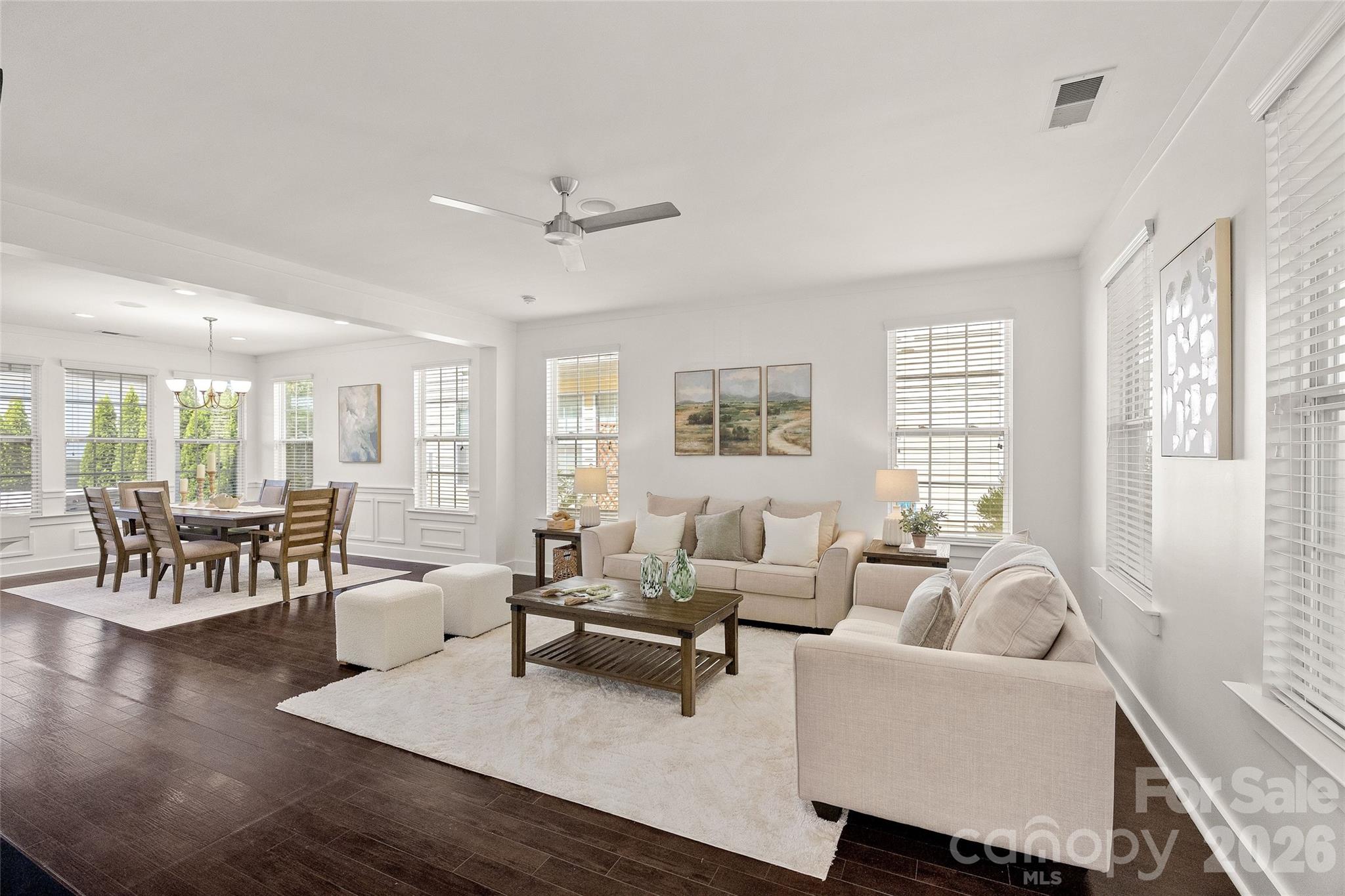 2411 Double Oaks Road Property Photo 7