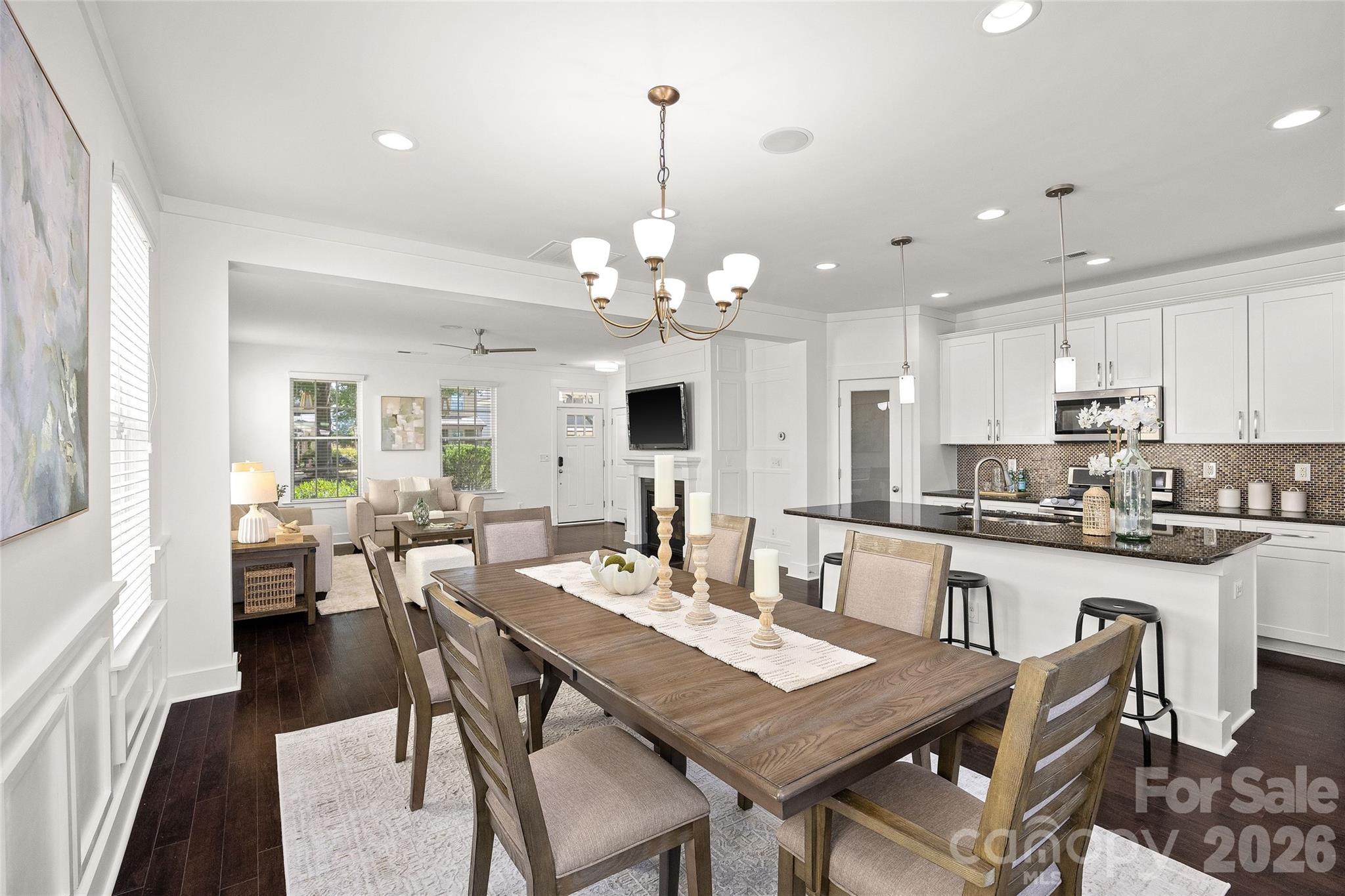 2411 Double Oaks Road Property Photo 14