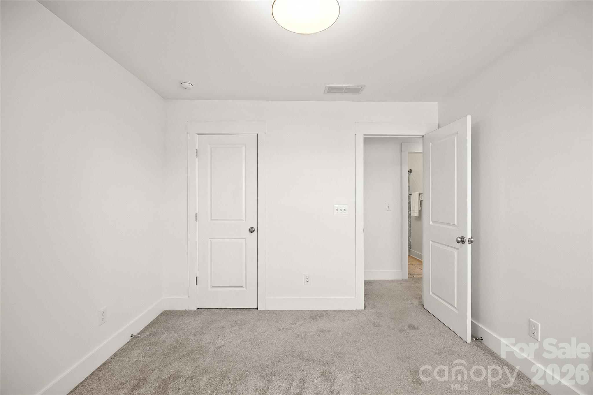 2411 Double Oaks Road Property Photo 23