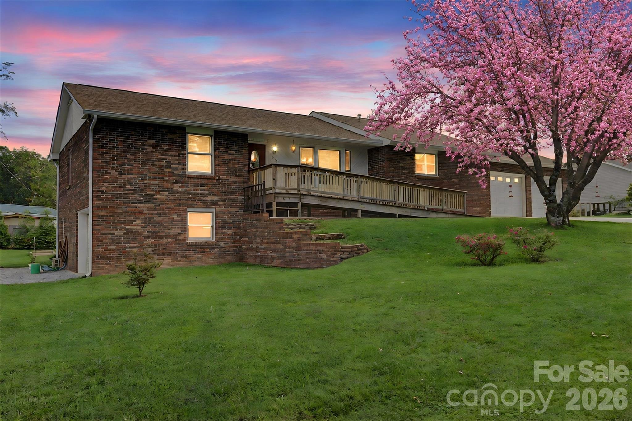 230 Blythewood Drive Property Photo 2
