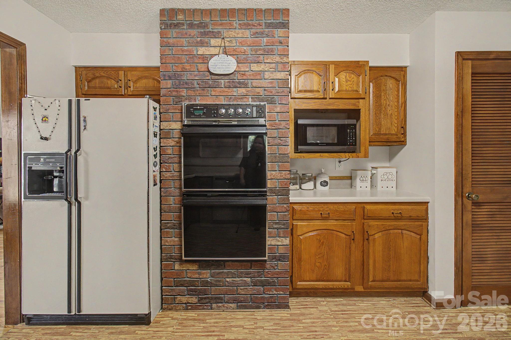 230 Blythewood Drive Property Photo 22