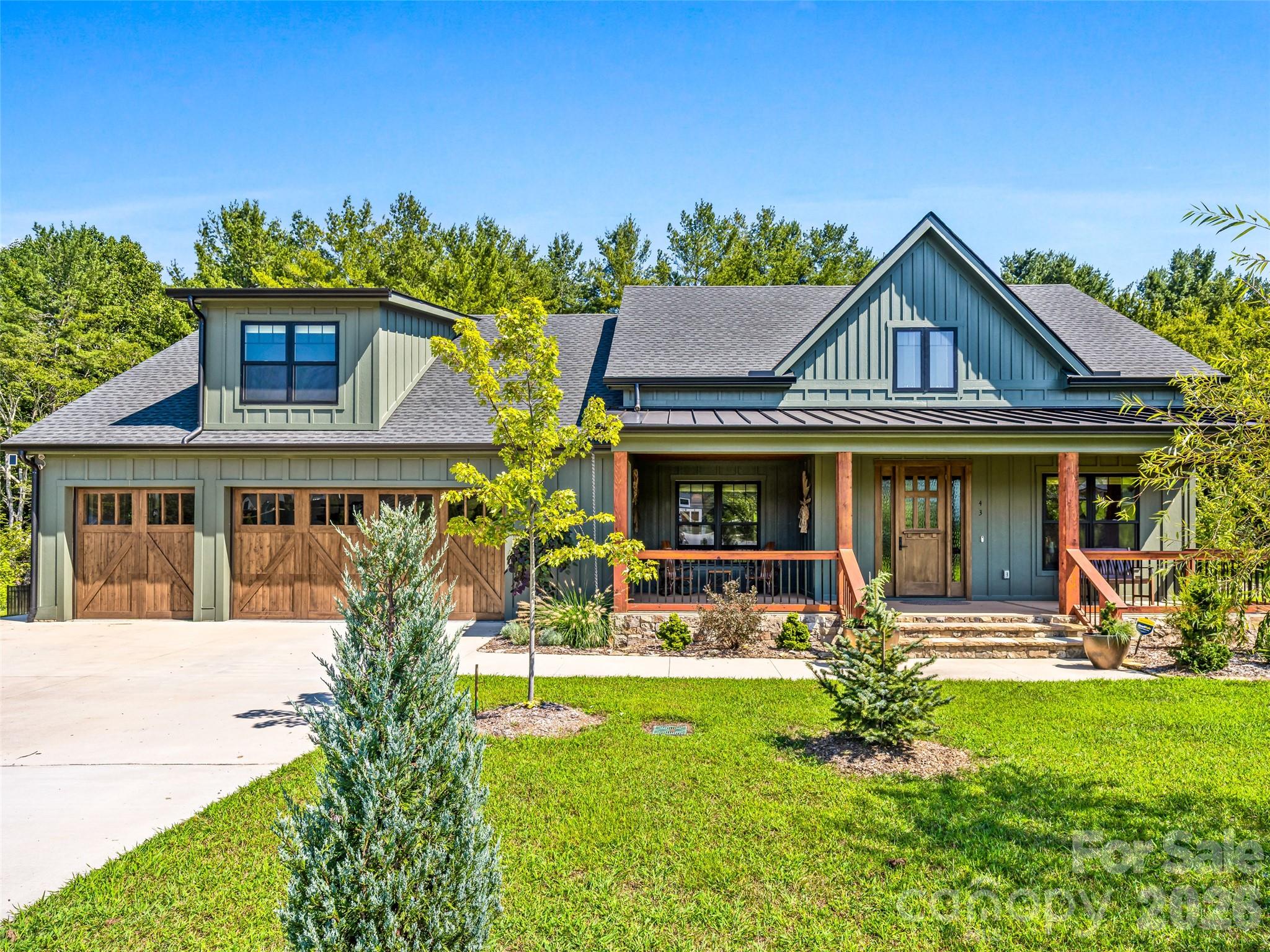 43 Lucy Lane Property Photo 1