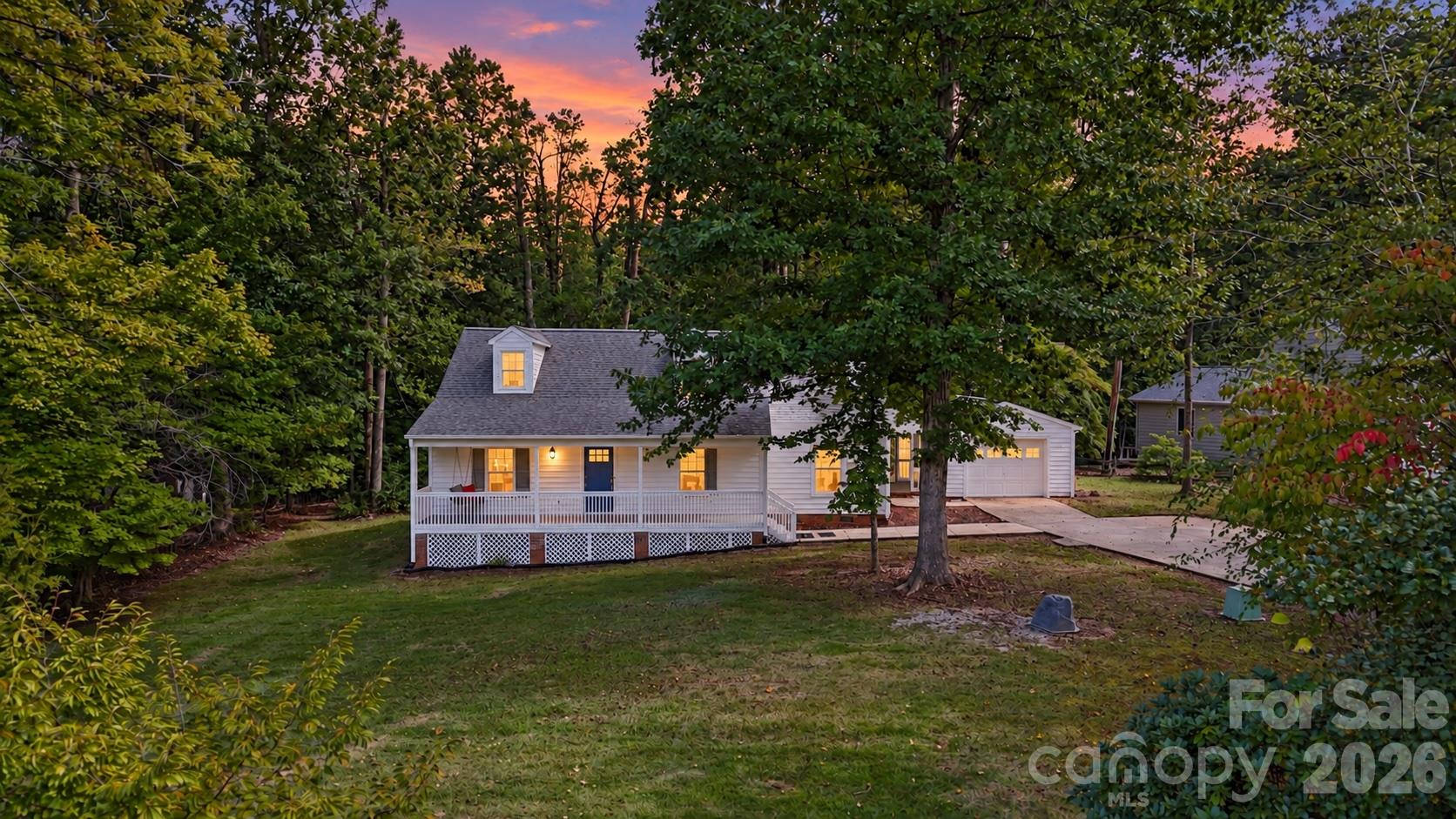 11538 Gelding Drive Property Photo 1