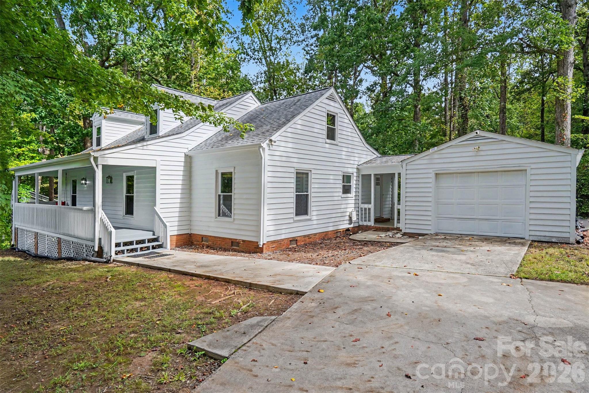 11538 Gelding Drive Property Photo 6