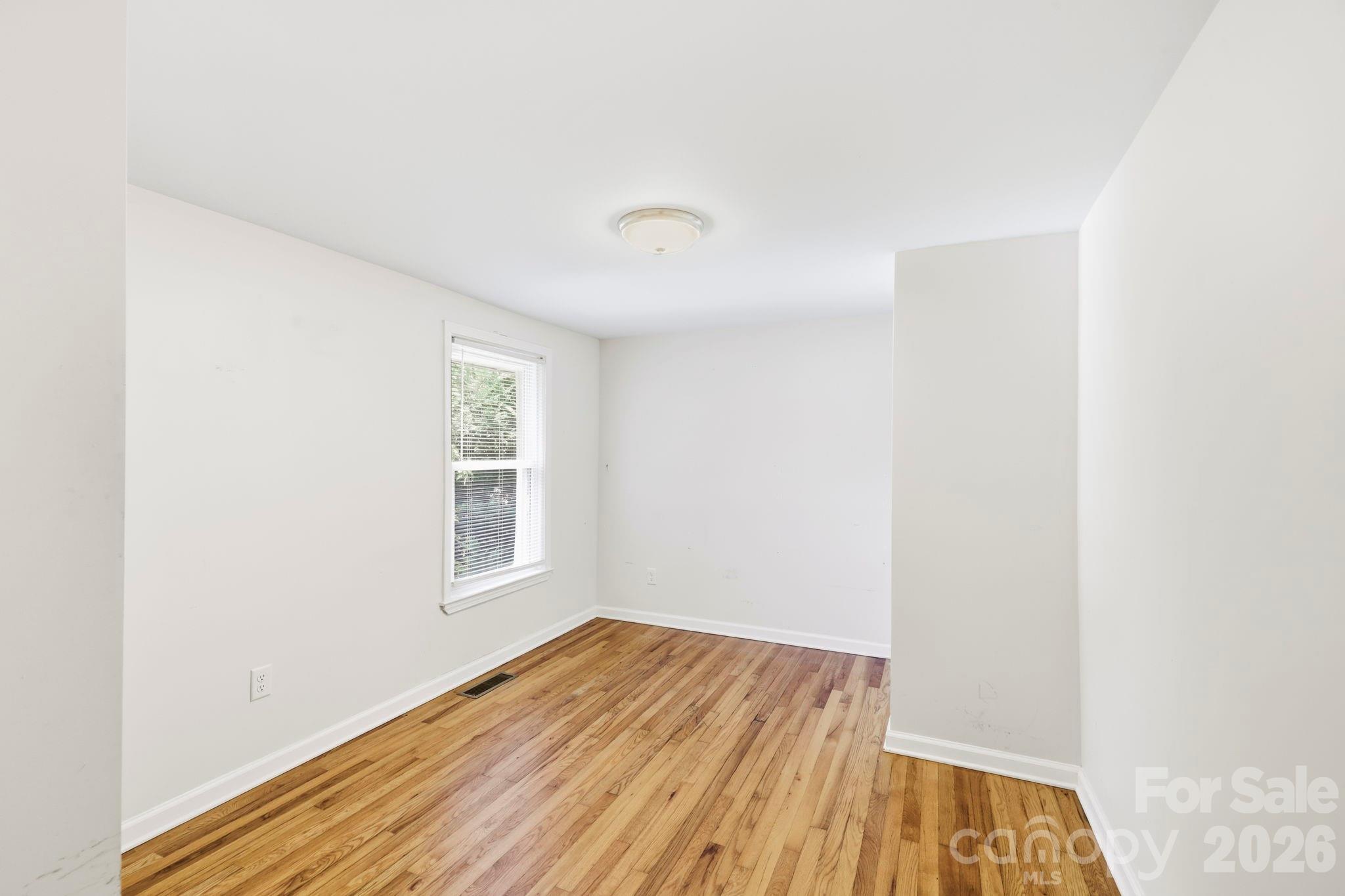 221 N Fork Road Property Photo 16
