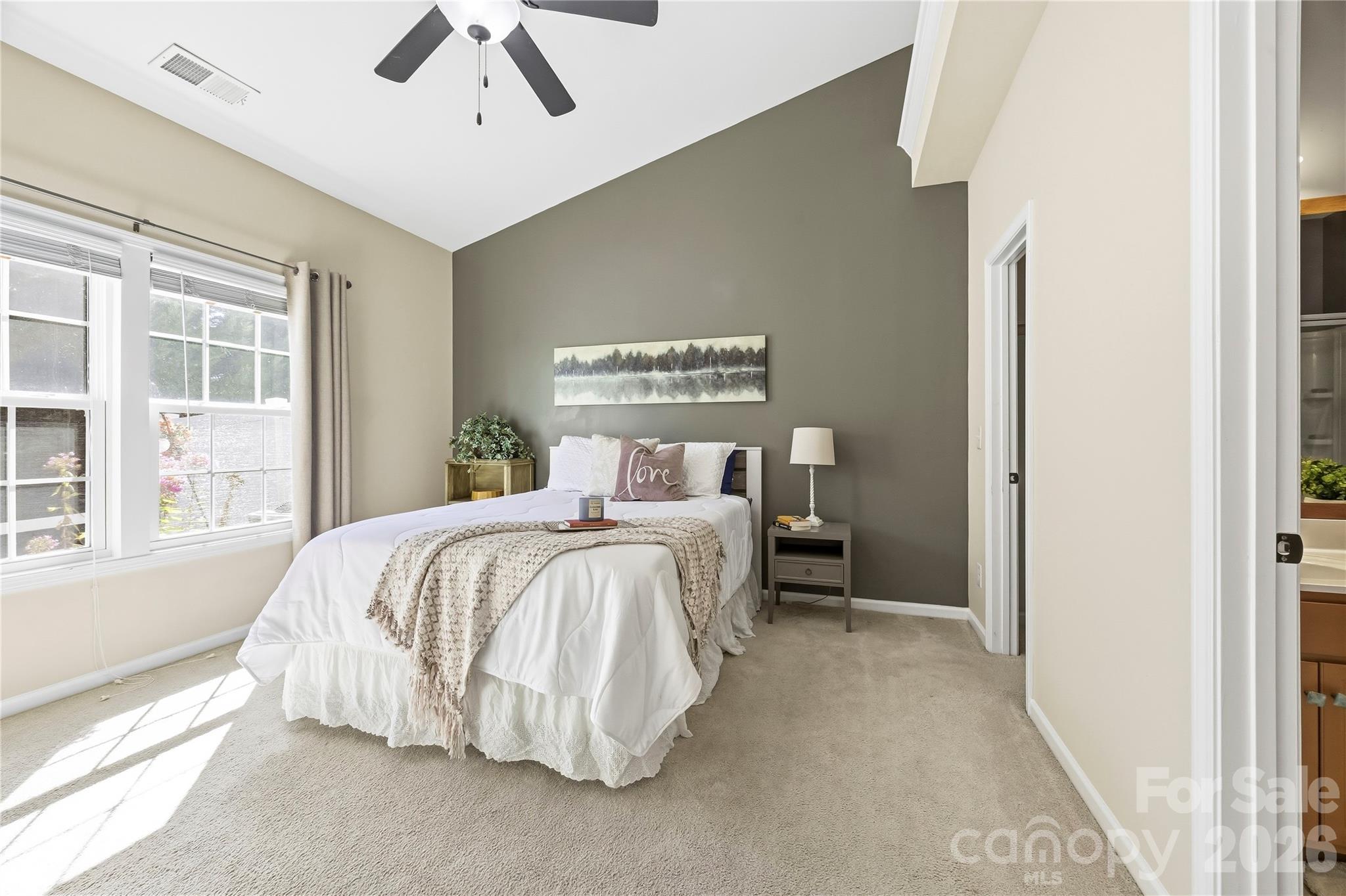 615 School House Lane Property Photo 13