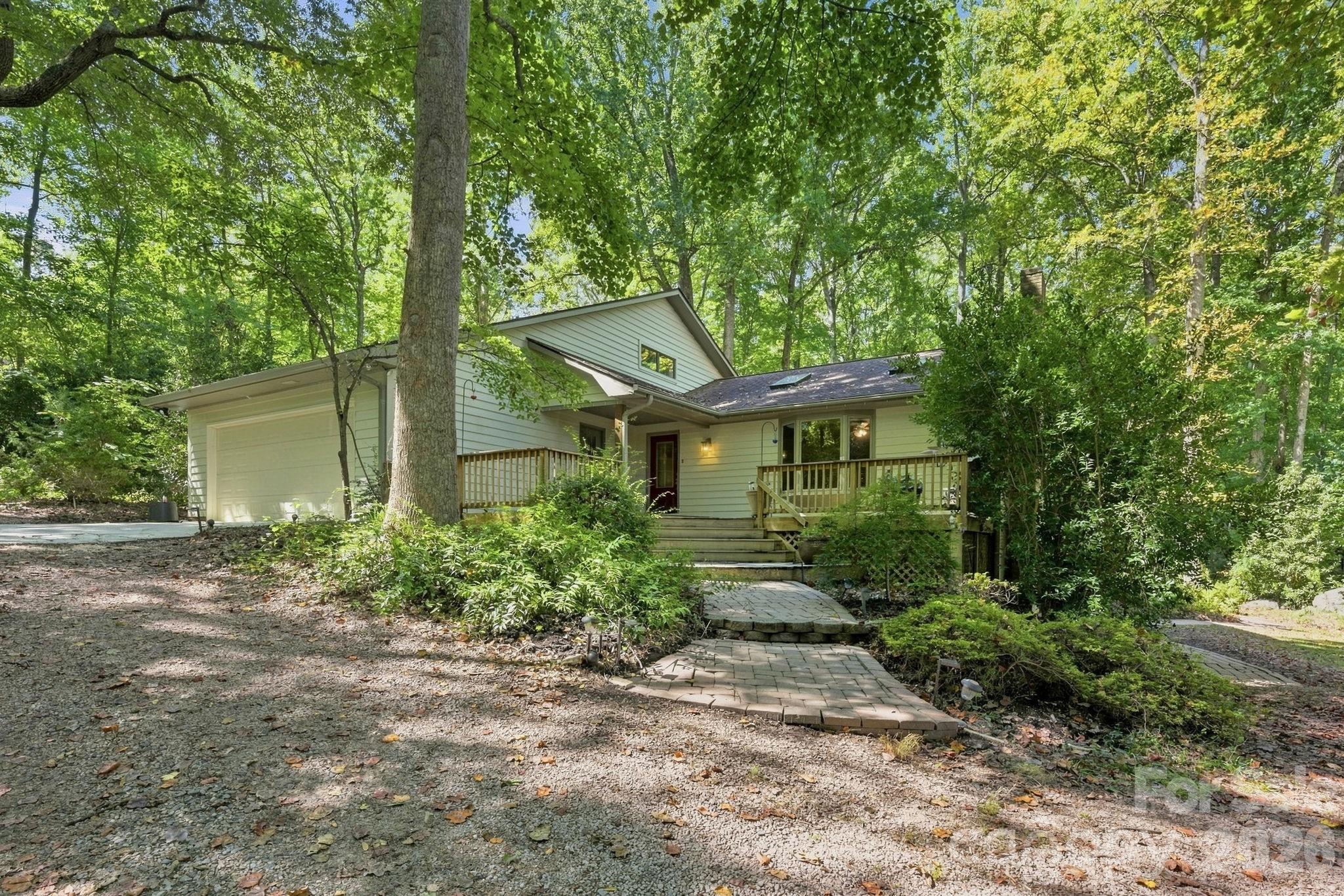 19317 Davidson Concord Road Property Photo 1