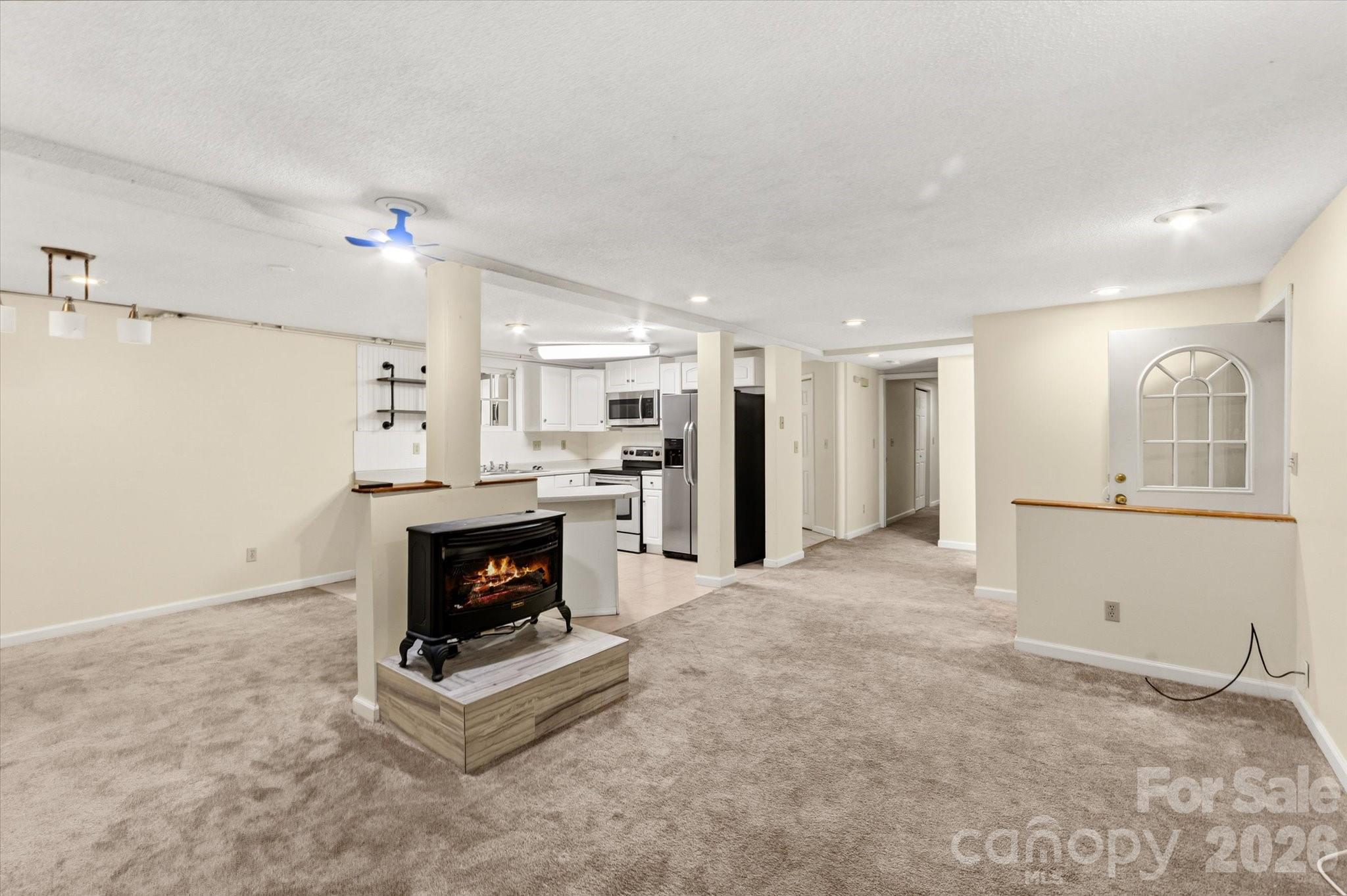 529 Alta Vista Drive Property Photo 18