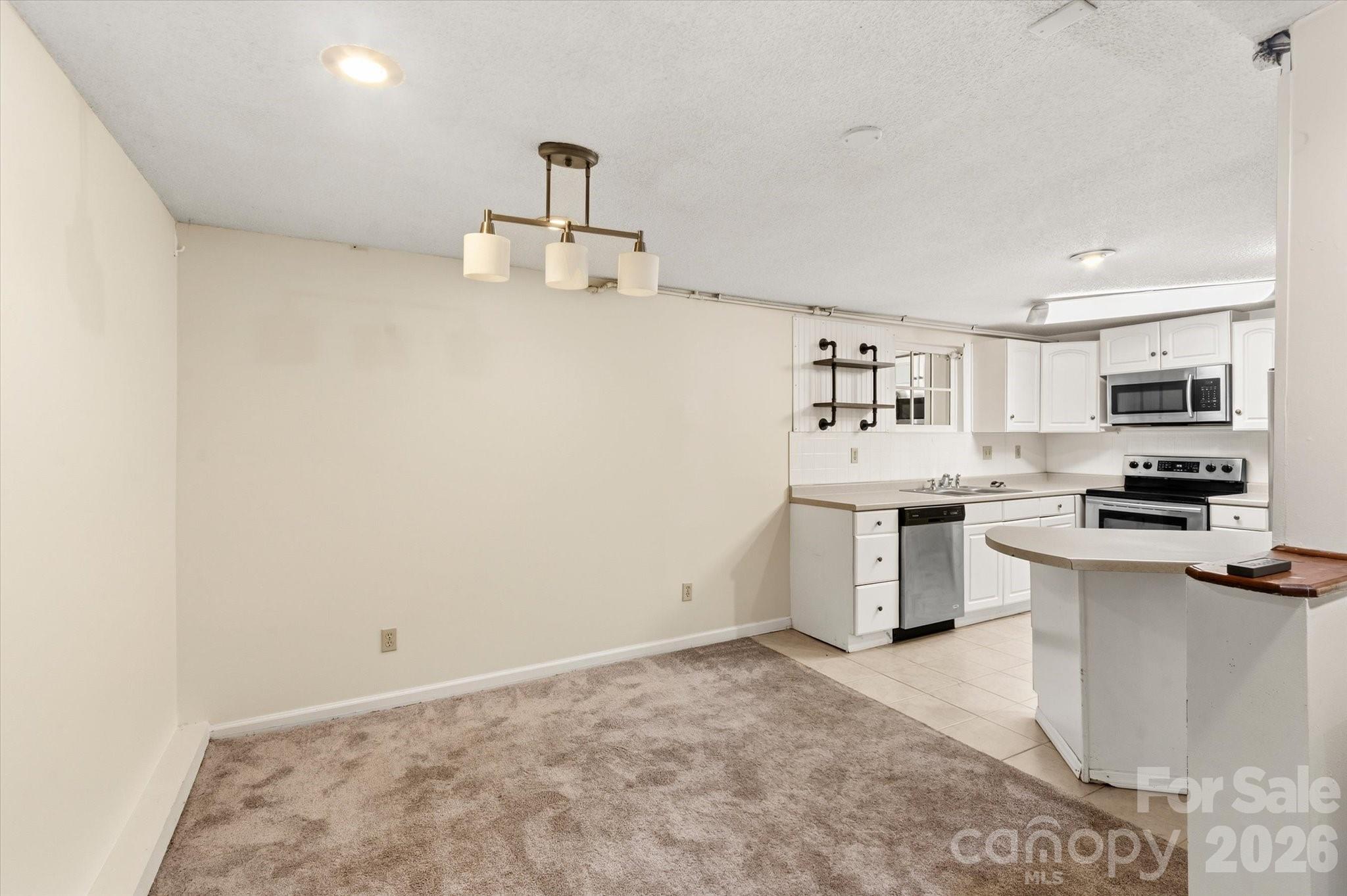 529 Alta Vista Drive Property Photo 20