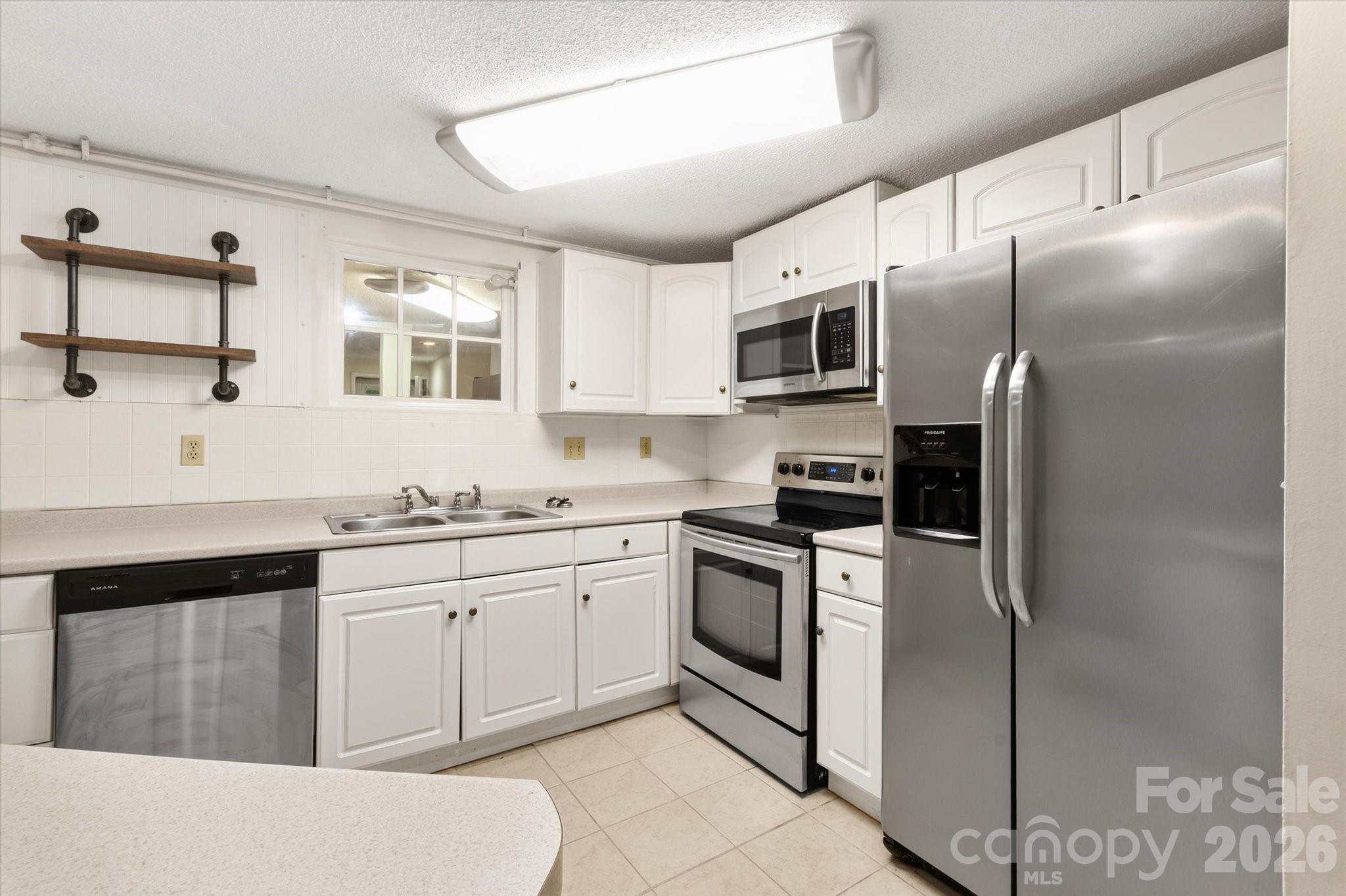529 Alta Vista Drive Property Photo 23