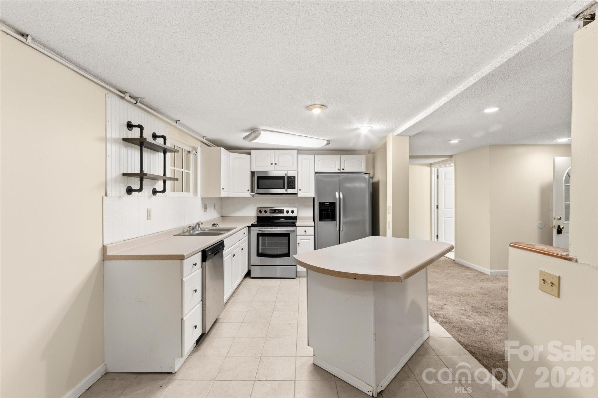 529 Alta Vista Drive Property Photo 24