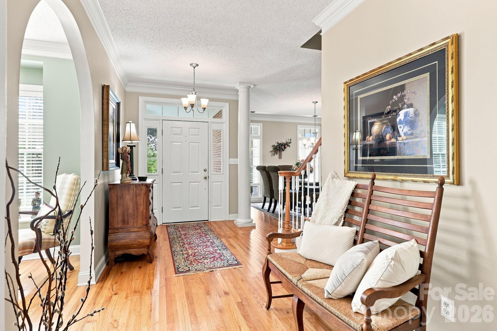 1075 Glenfield Drive Property Photo 8