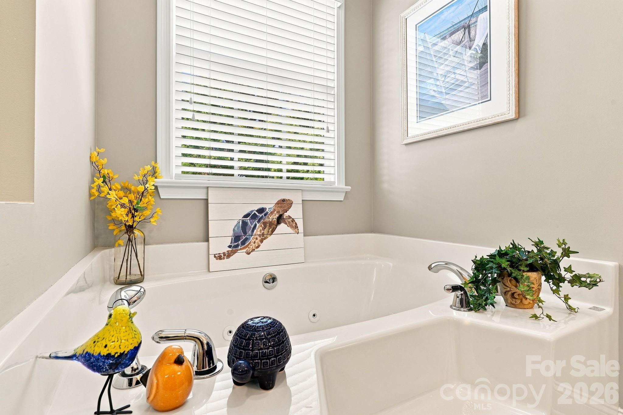 1075 Glenfield Drive Property Photo 24