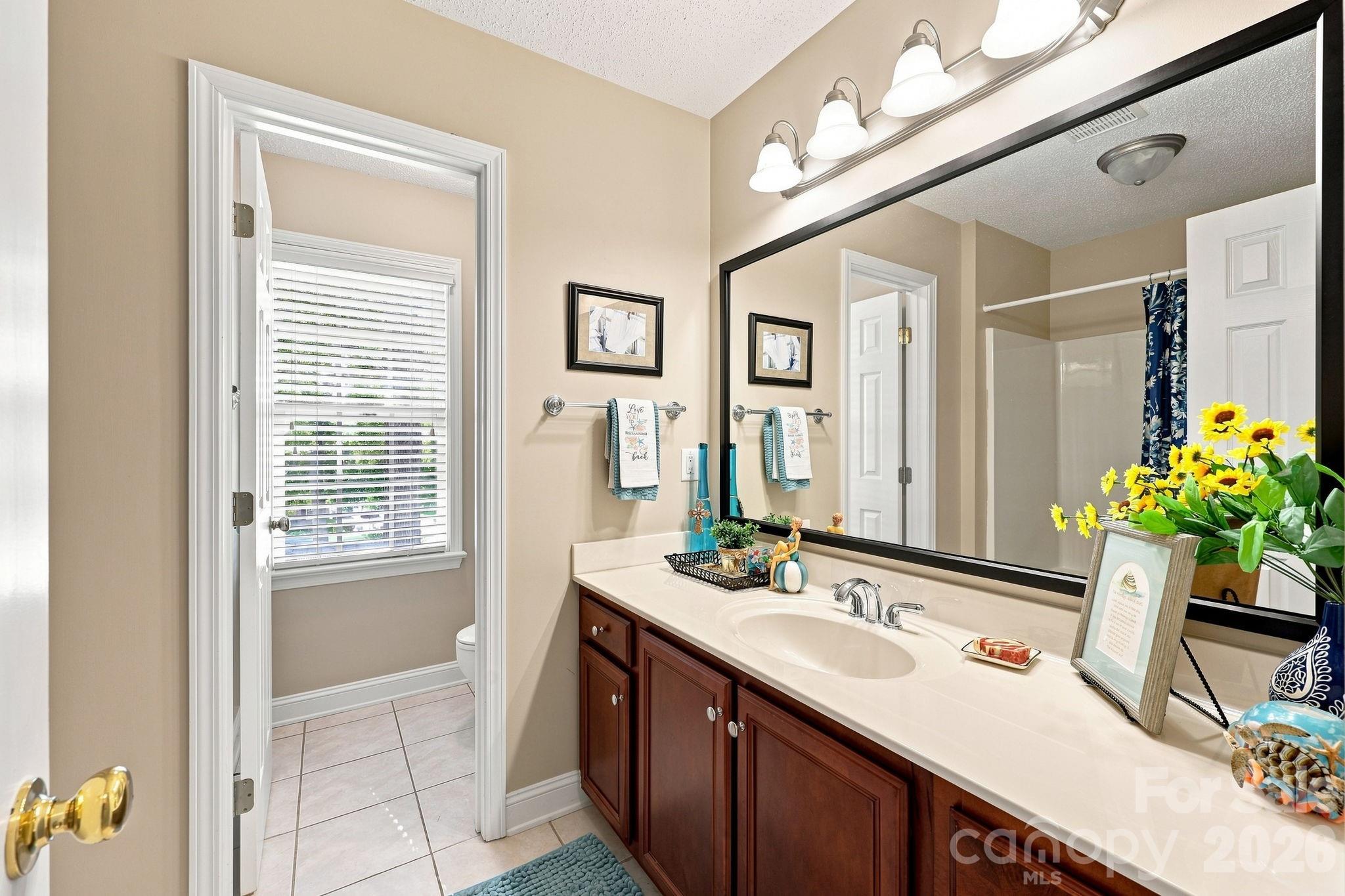 1075 Glenfield Drive Property Photo 29