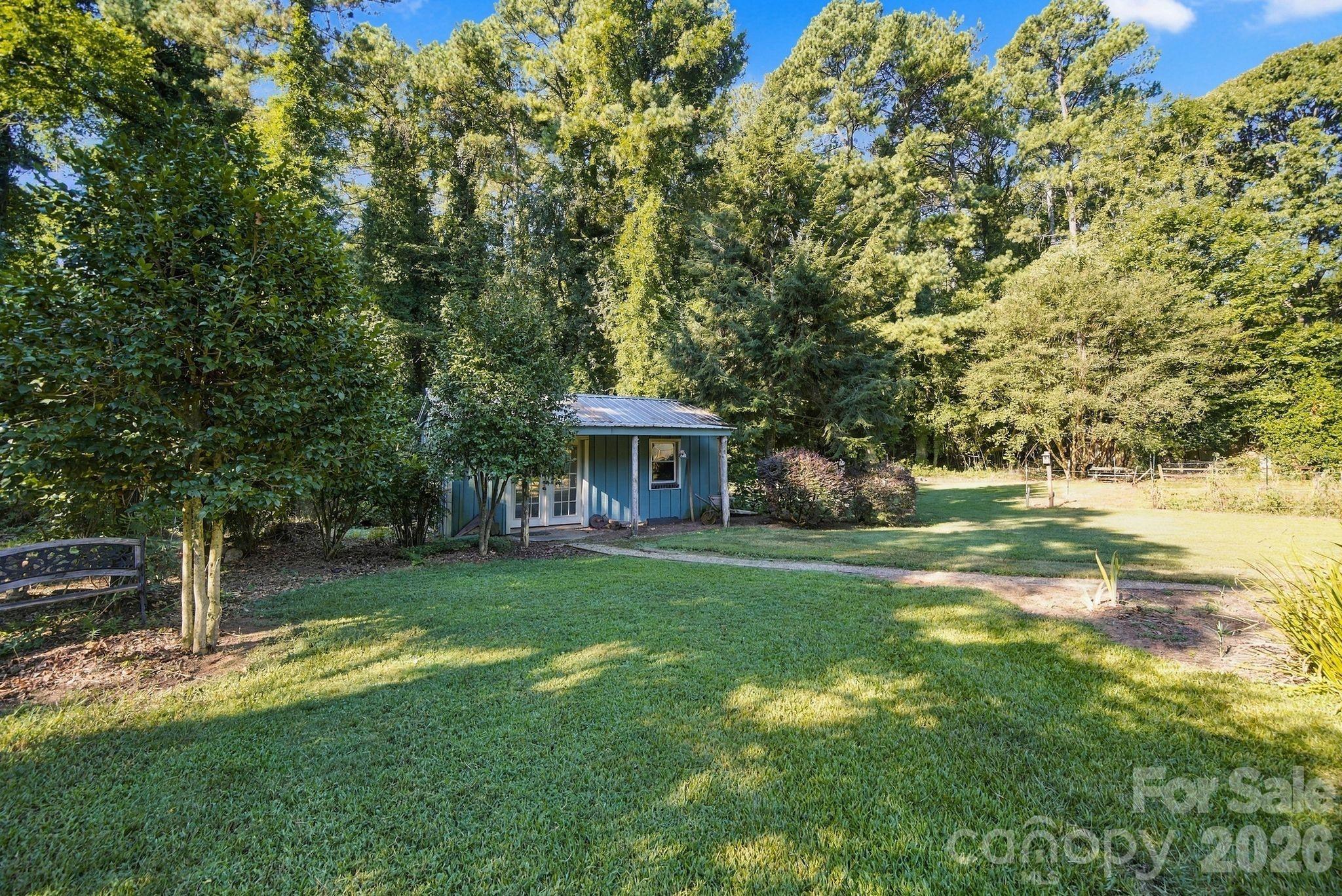124 Oak Trail Property Photo 38