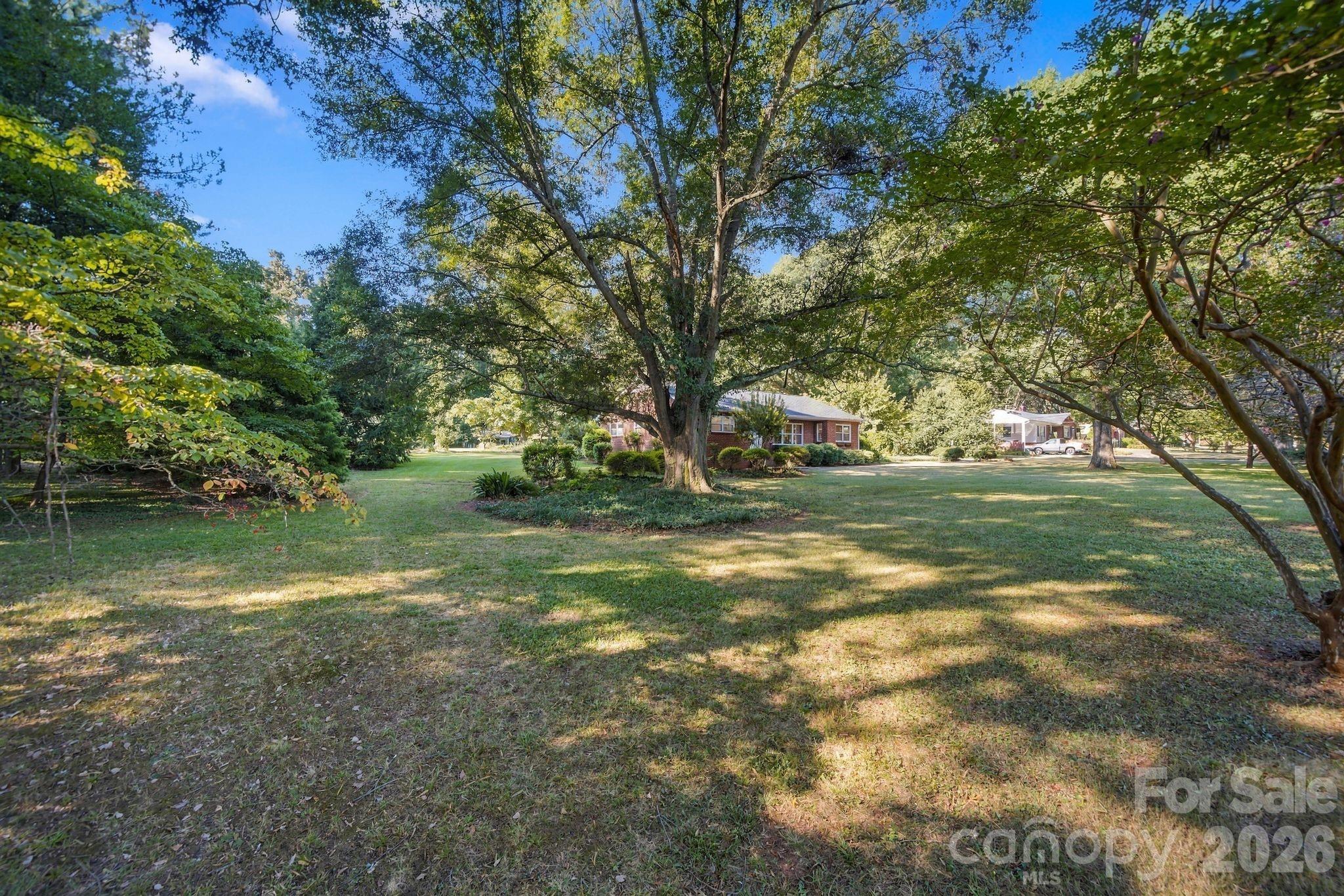 124 Oak Trail Property Photo 42