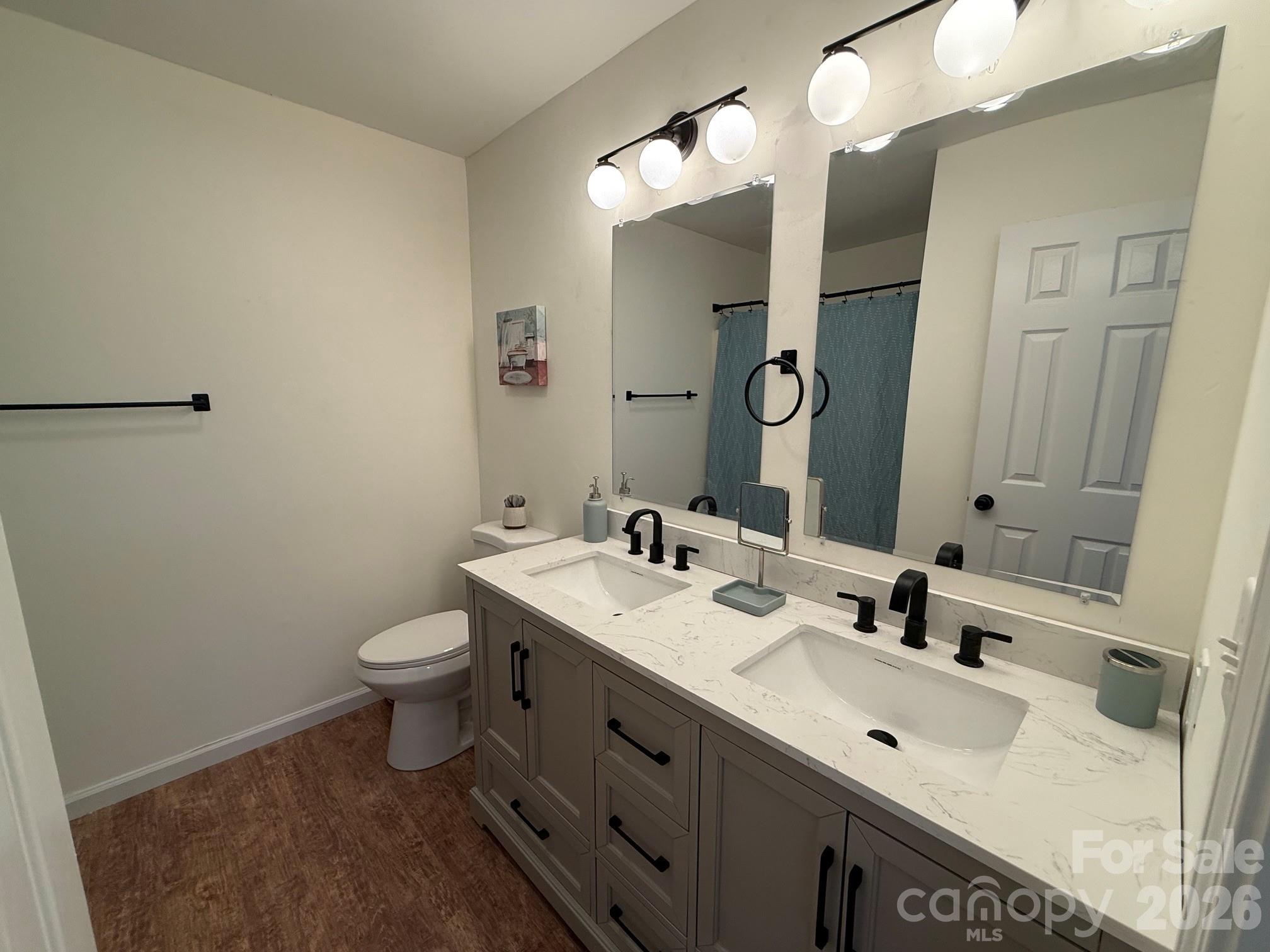 153 Locust Court Property Photo 16