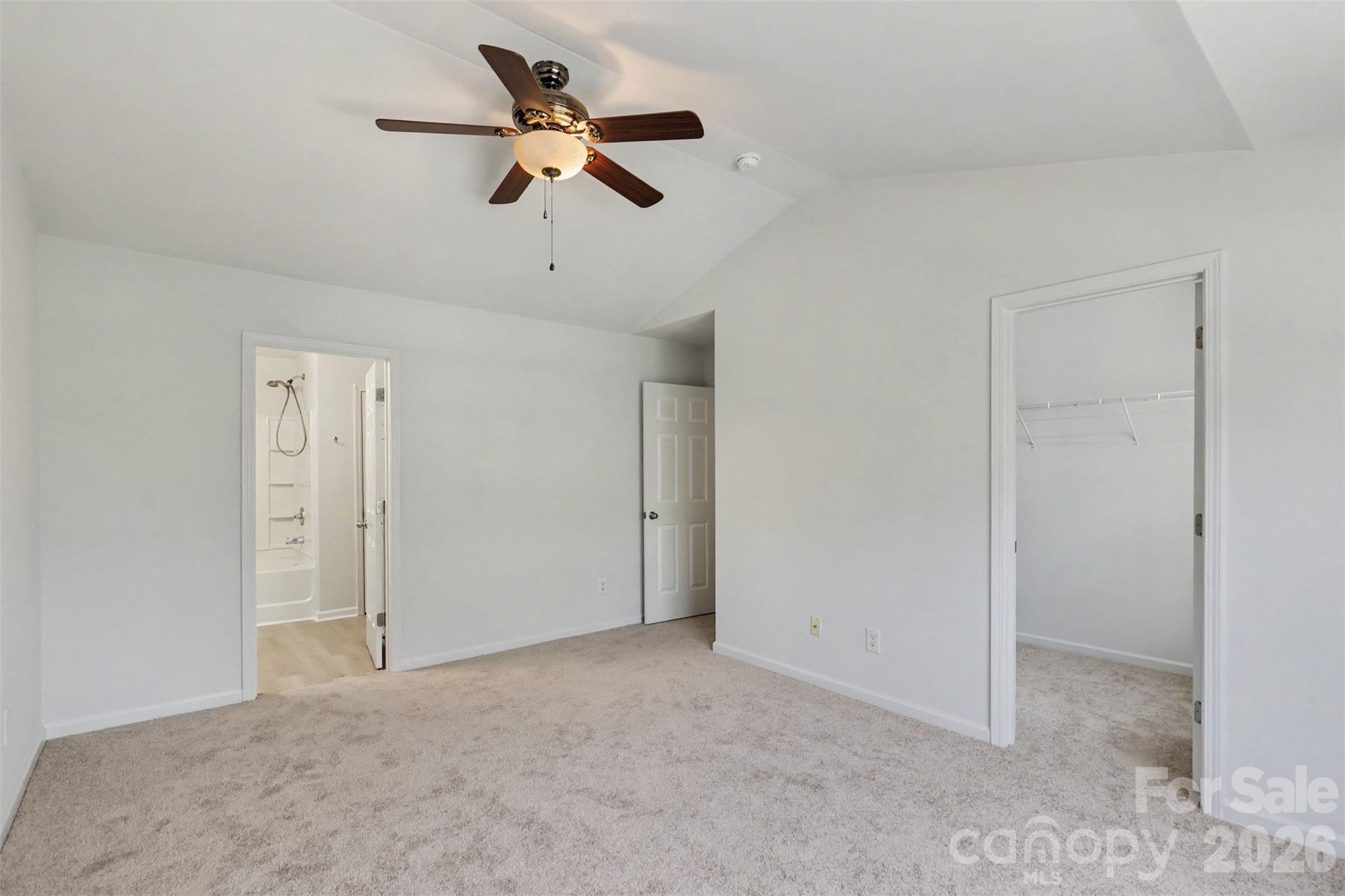 9610 Walkers Glen Drive Property Photo 16