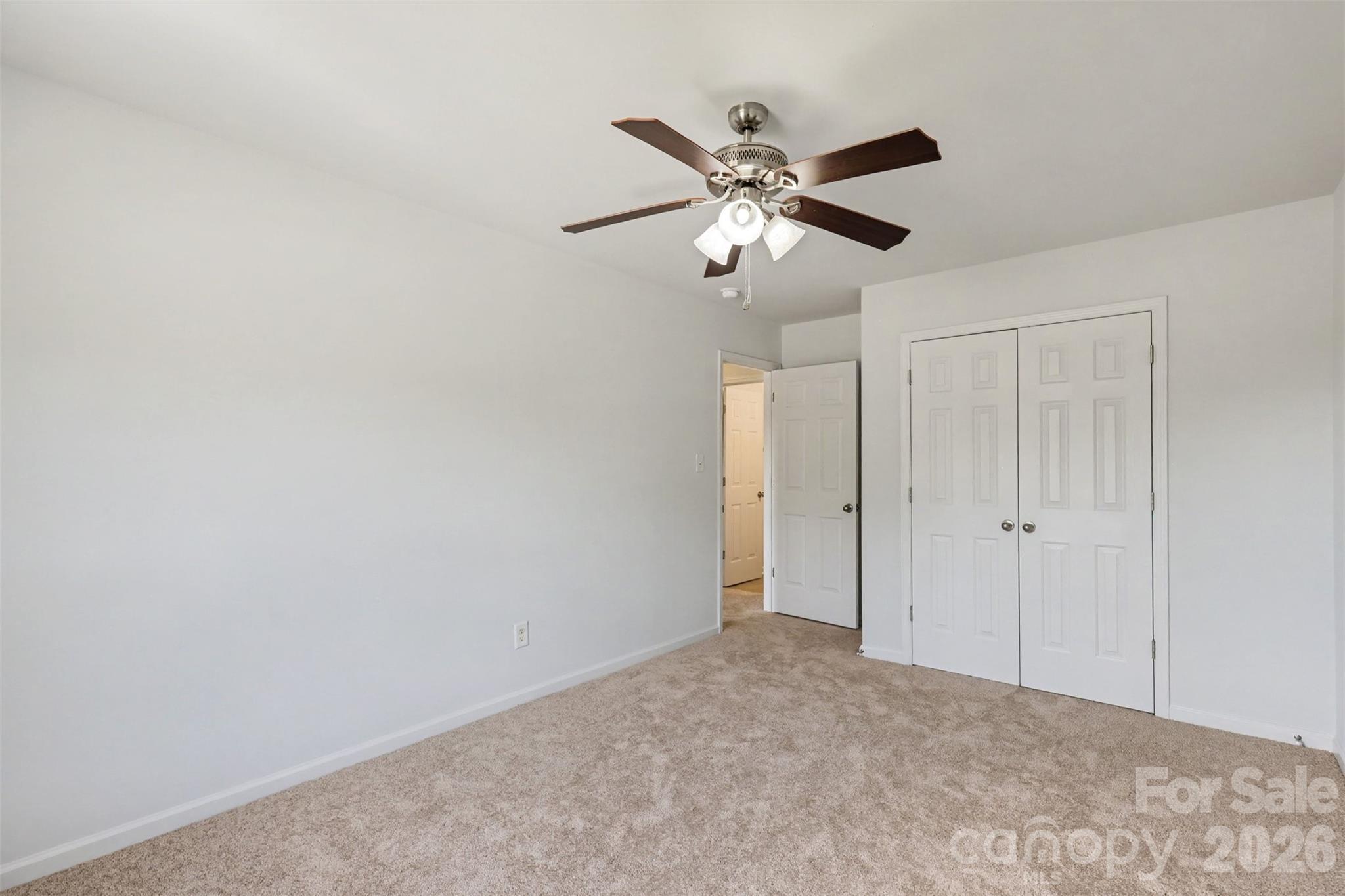 9610 Walkers Glen Drive Property Photo 25