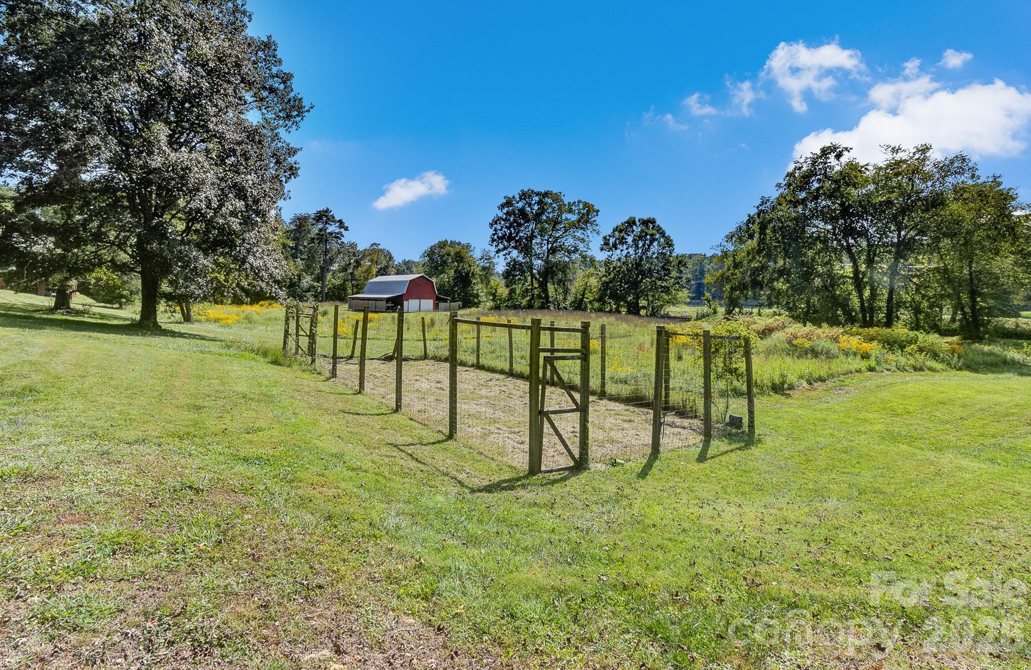211 Pinner Road Property Photo 39