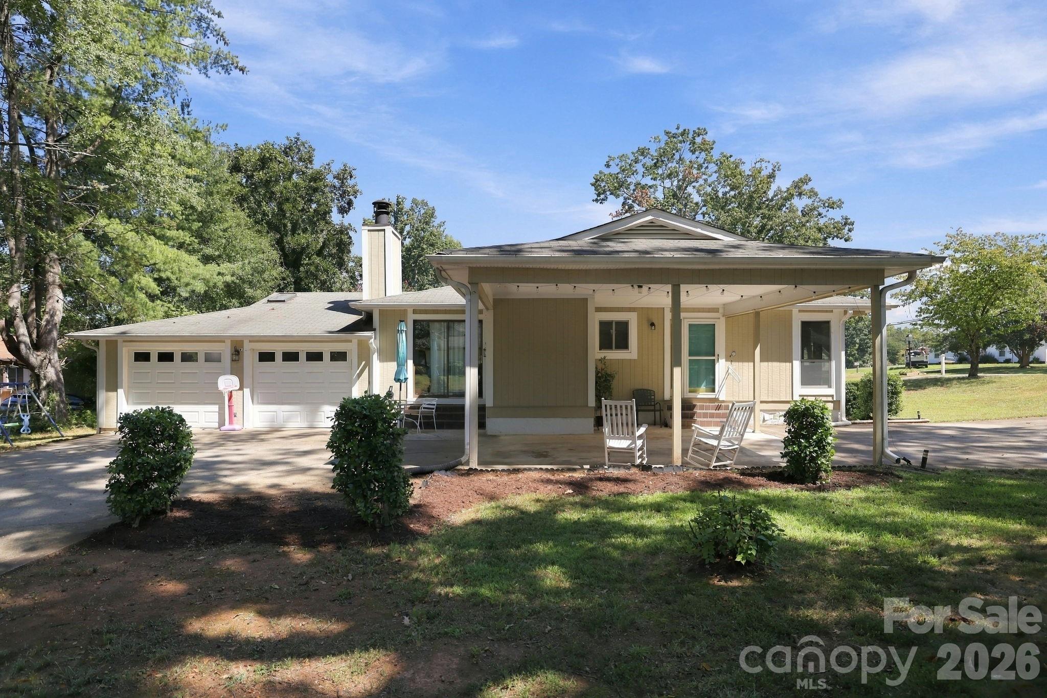 1619 Rhyne Carter Road Property Photo 2