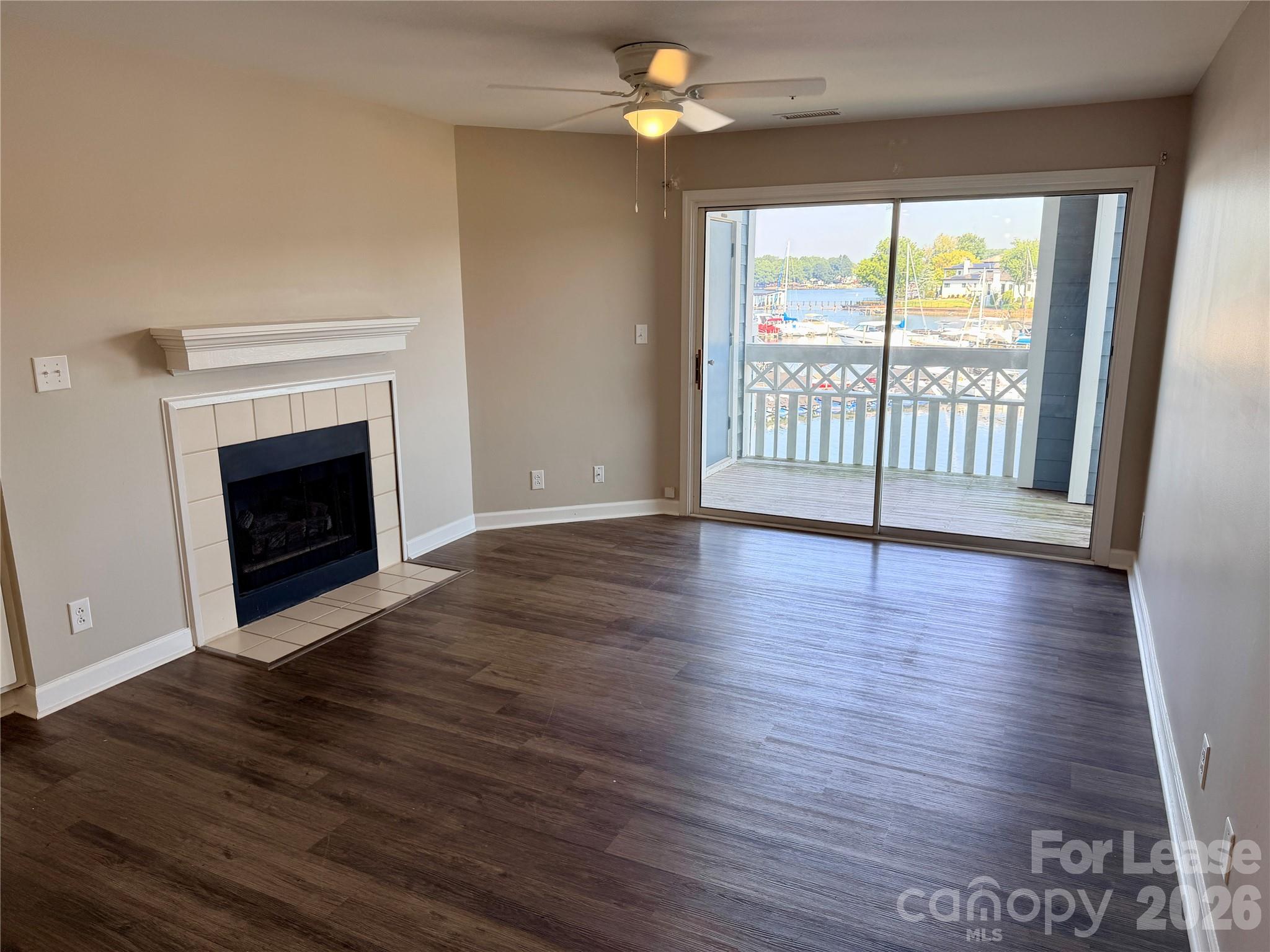 18771 Vineyard Point Lane Property Photo 11