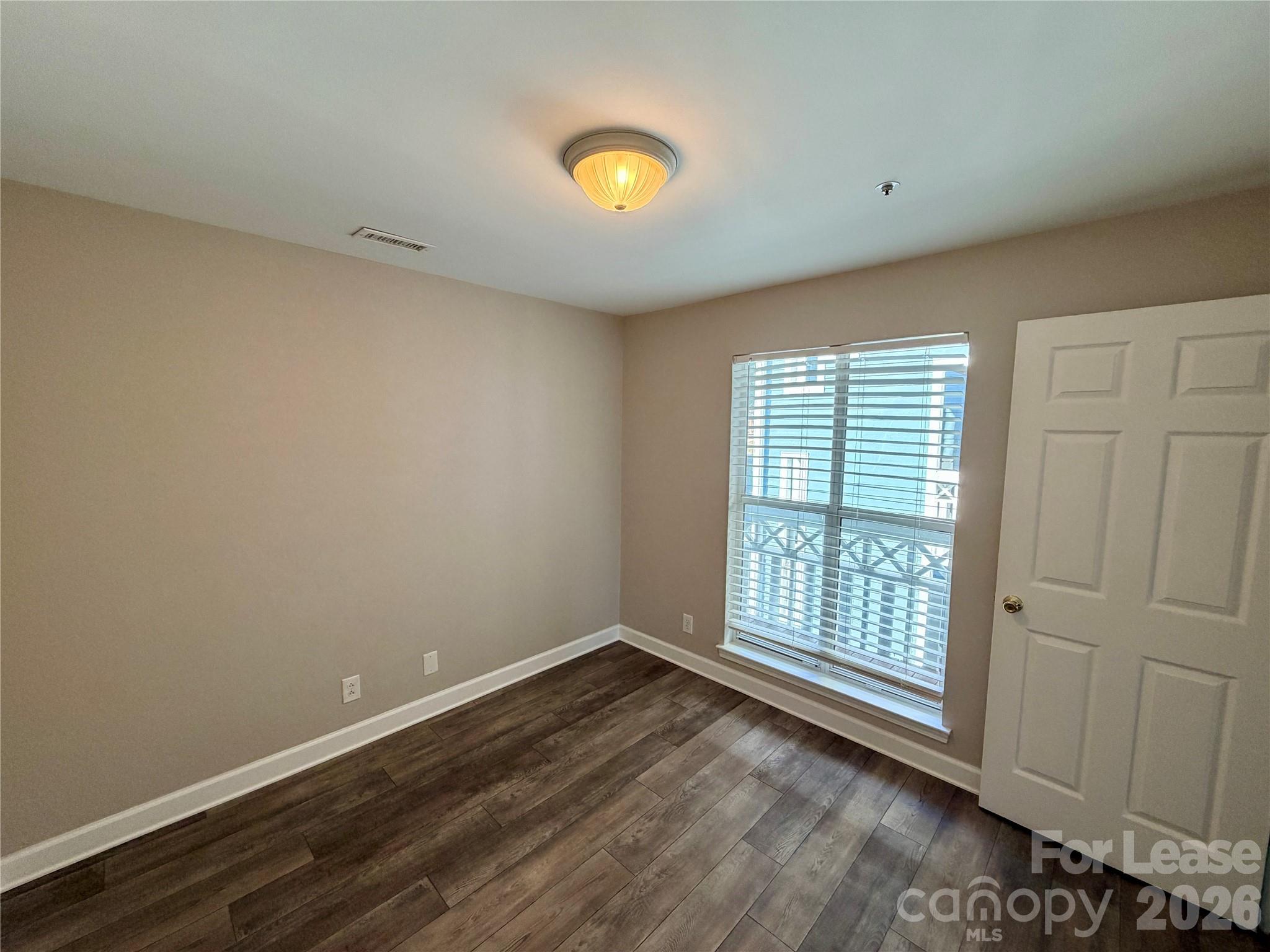 18771 Vineyard Point Lane Property Photo 23