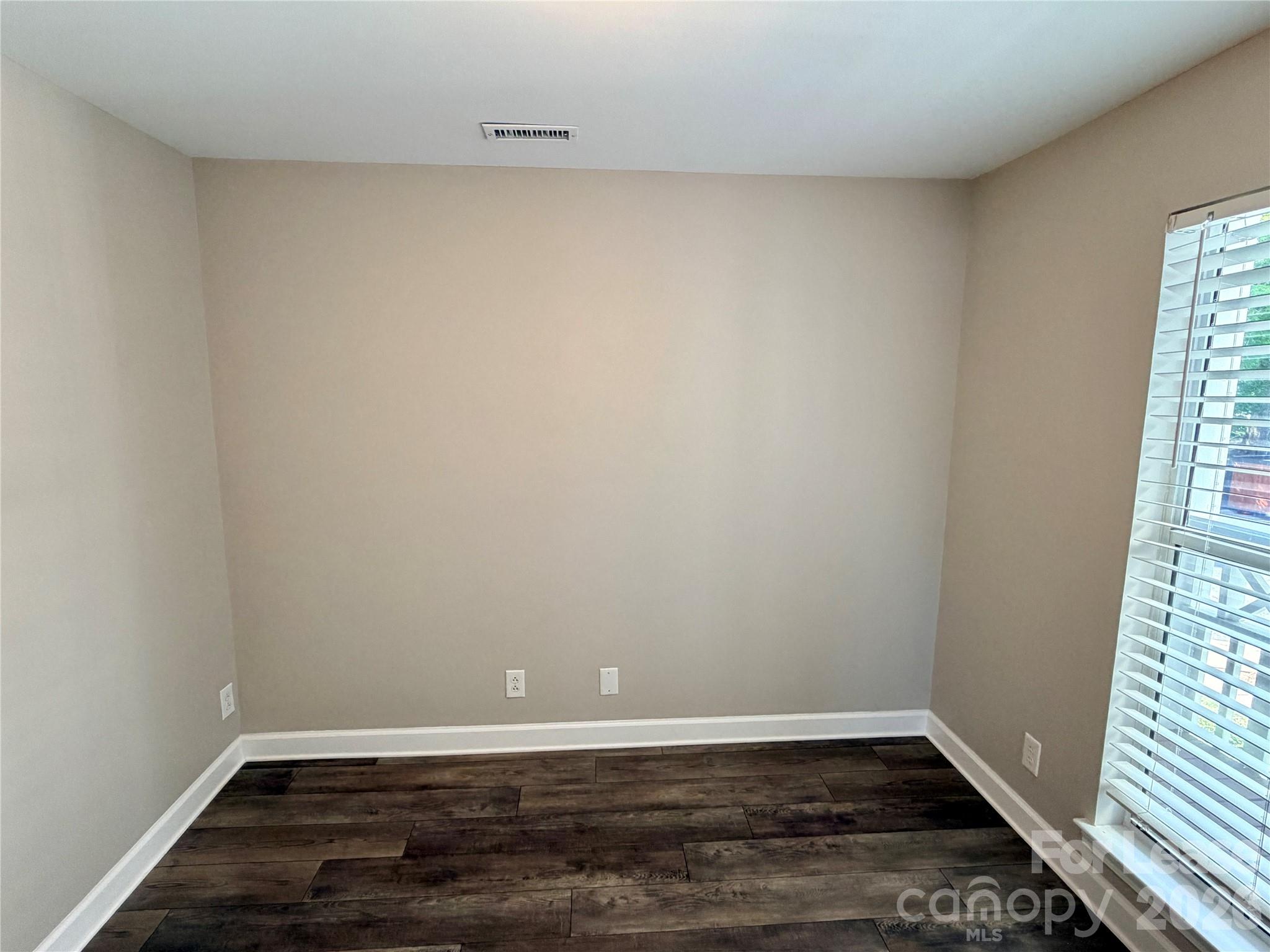18771 Vineyard Point Lane Property Photo 24