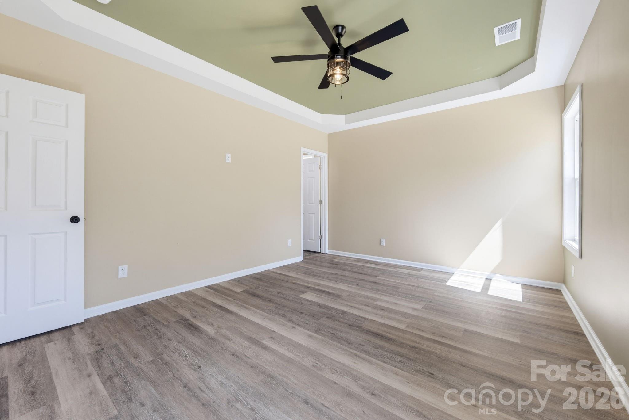 611 E Sanders Road Property Photo 16